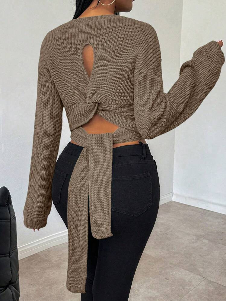 SHEIN Relaxiva Fashionable Solid Color Twist Cutout Back Cropped Sweater, Autumn/Winter | SHEIN