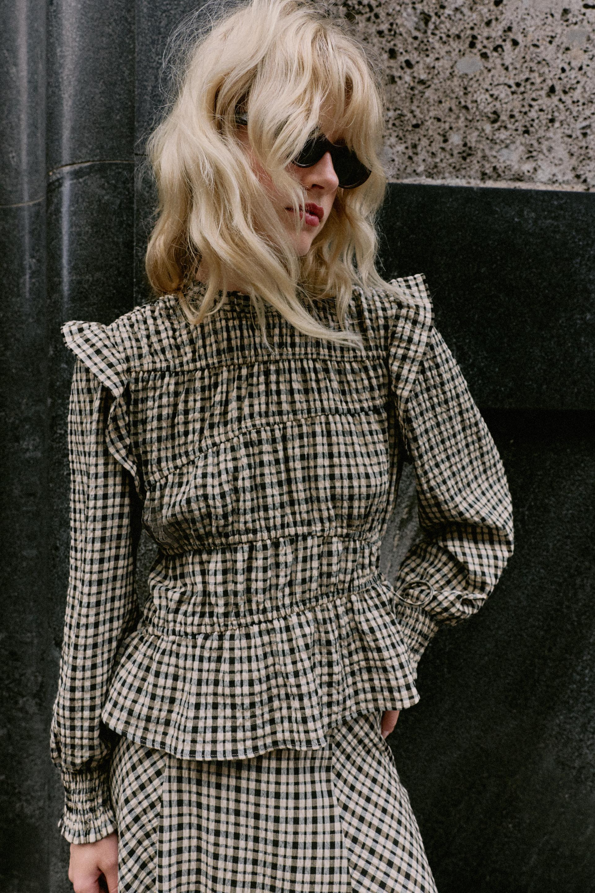 PLAID RUFFLE BLOUSE | Zara US
