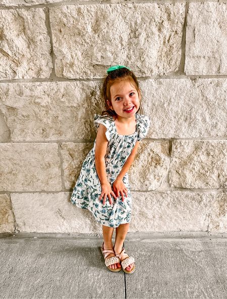 Little girl dress

#LTKfindsunder50 #LTKkids #LTKfamily