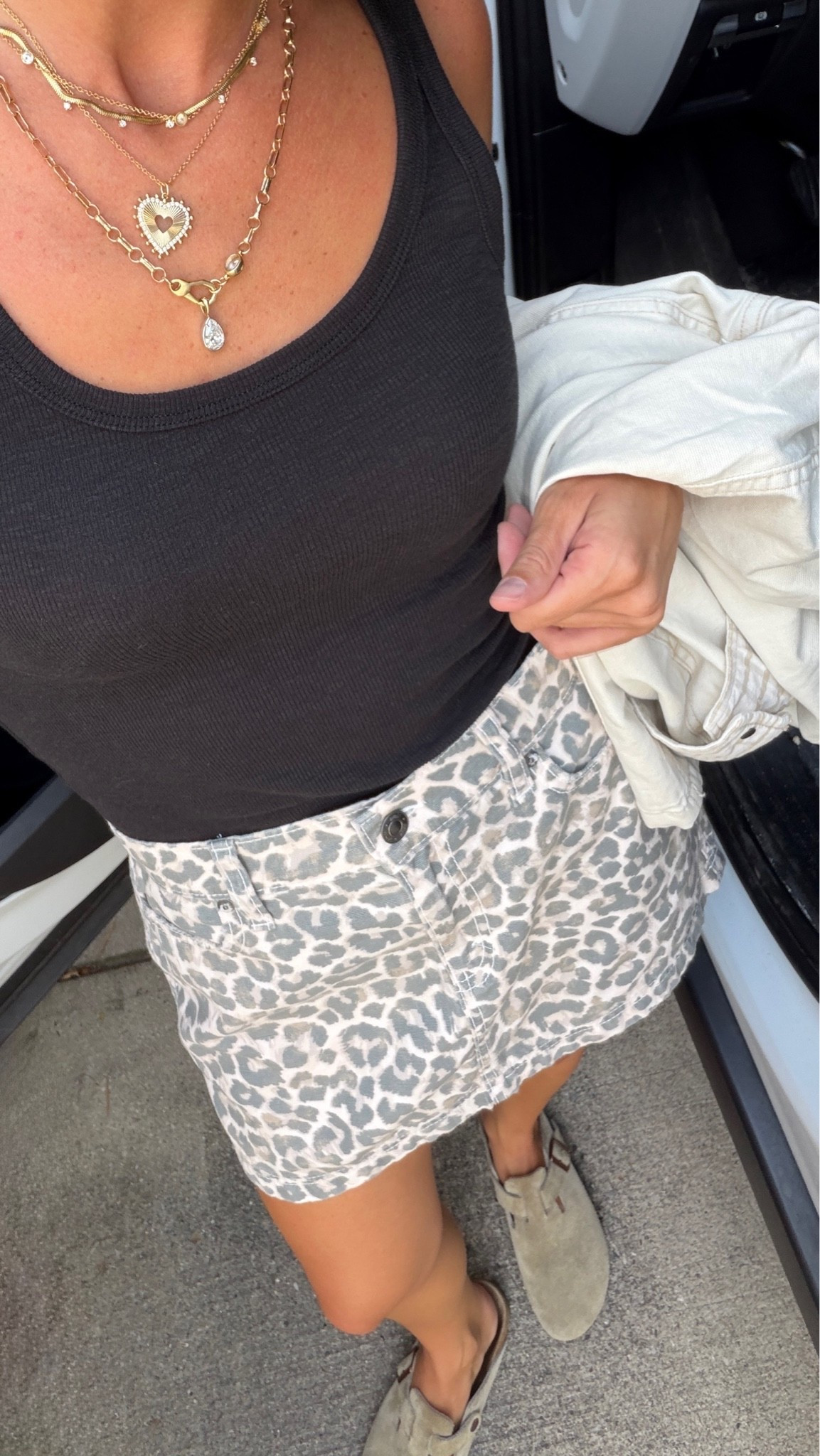 @Aerie fall outfit! XS in the tank & skirt