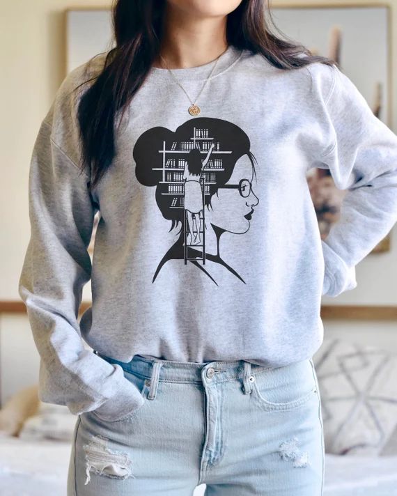 Just a Girl Who Loves Books Sweatshirt, Book Lover Jumper | Etsy (CAD)