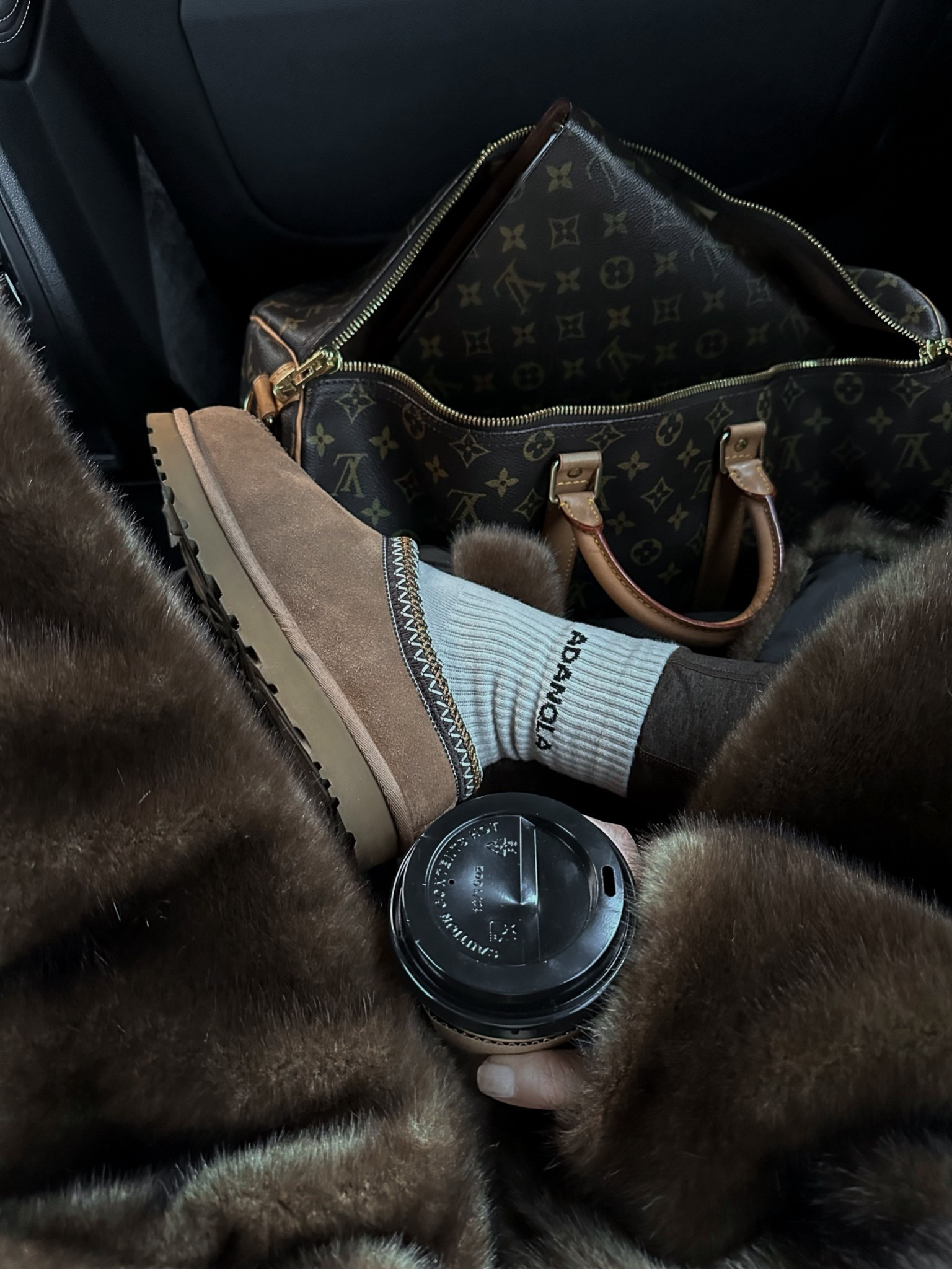 Winter layers 

#LTKootd #LTKgrwm #LTKSeasonal