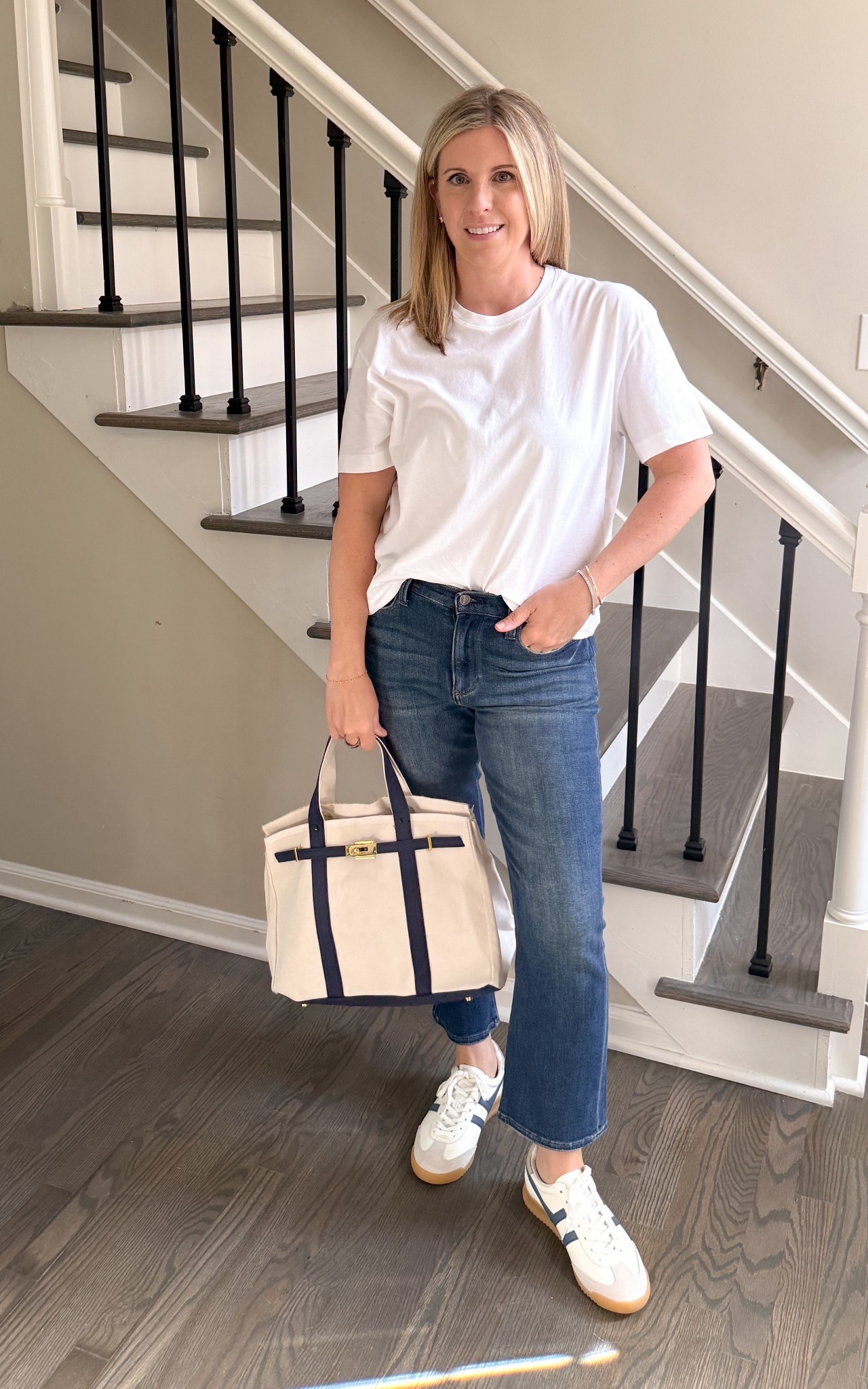 The perfect everyday outfit - a white tshirt and jeans.

Tshirt, denim



#LTKdayinmylife #LTKmomlife