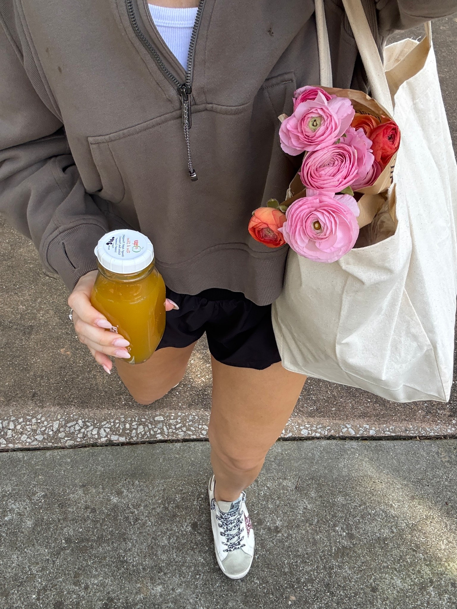 farmers market run ❣️

#LTKSeasonal #LTKActive