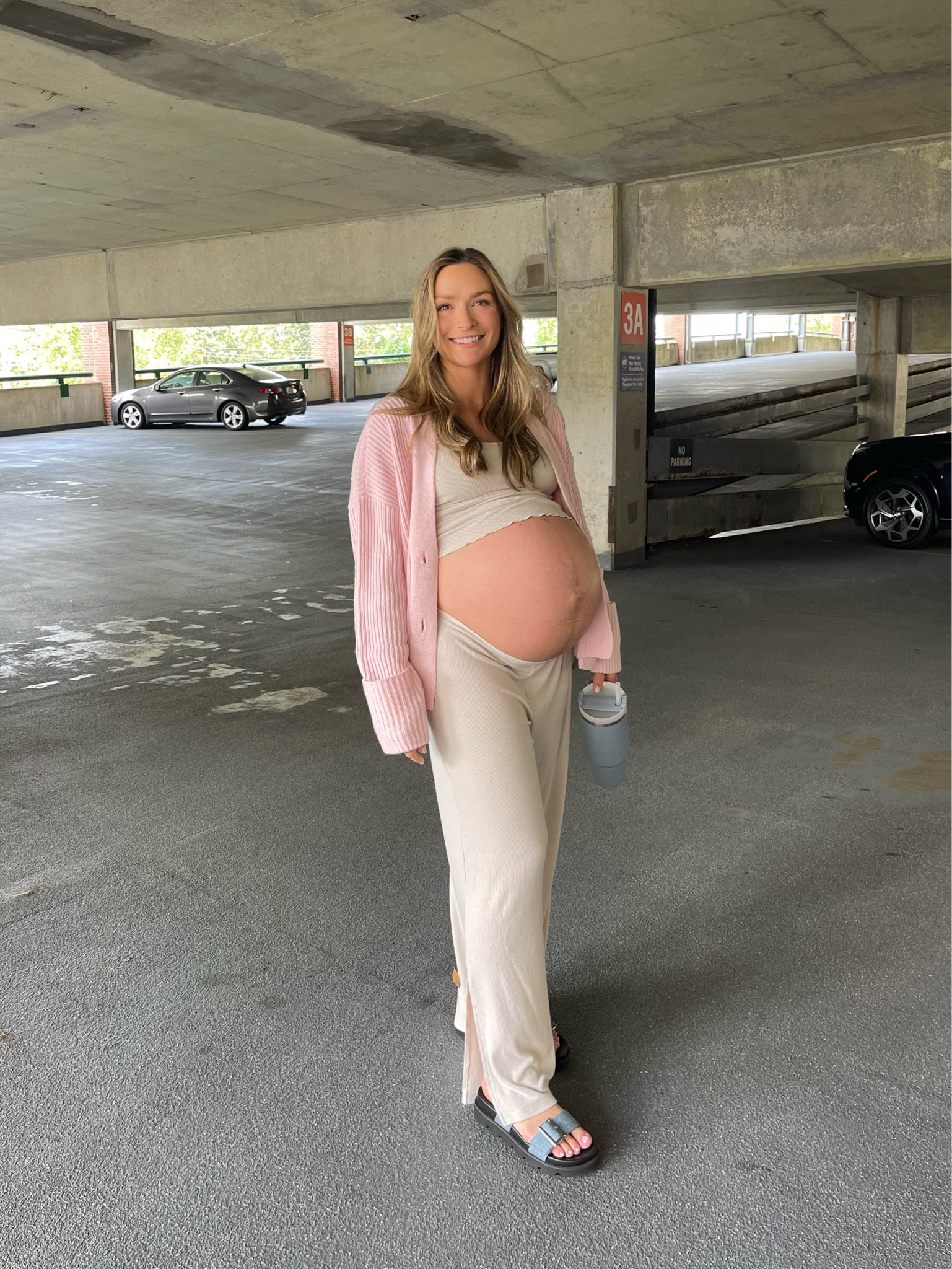 My almost going into labor outfit lol #maternityfashion 