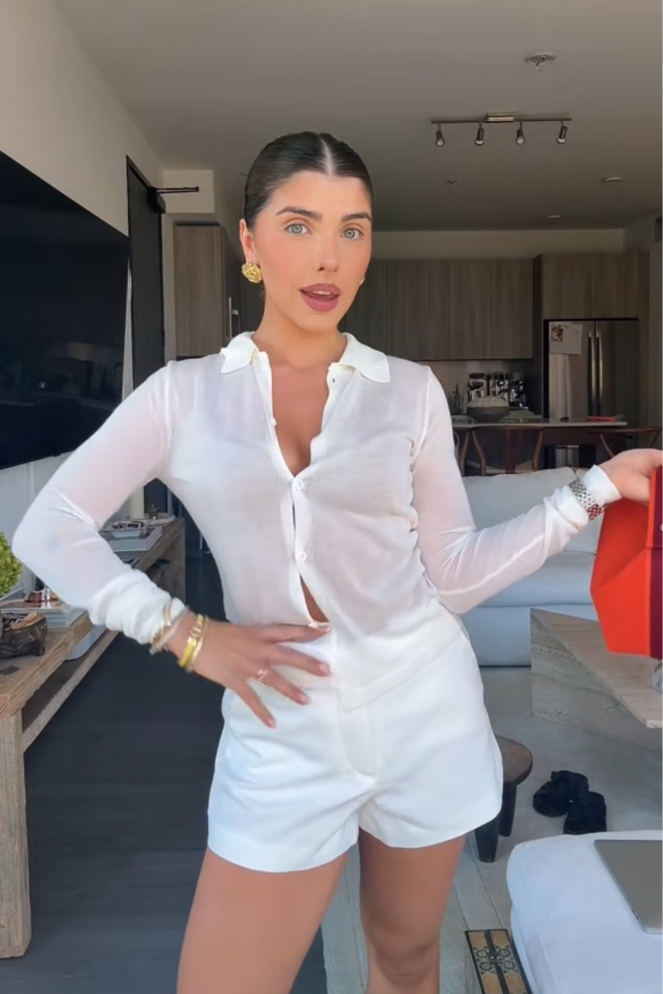 Earrings: Third Tone
Top: Lioness (in revolve favorites) 