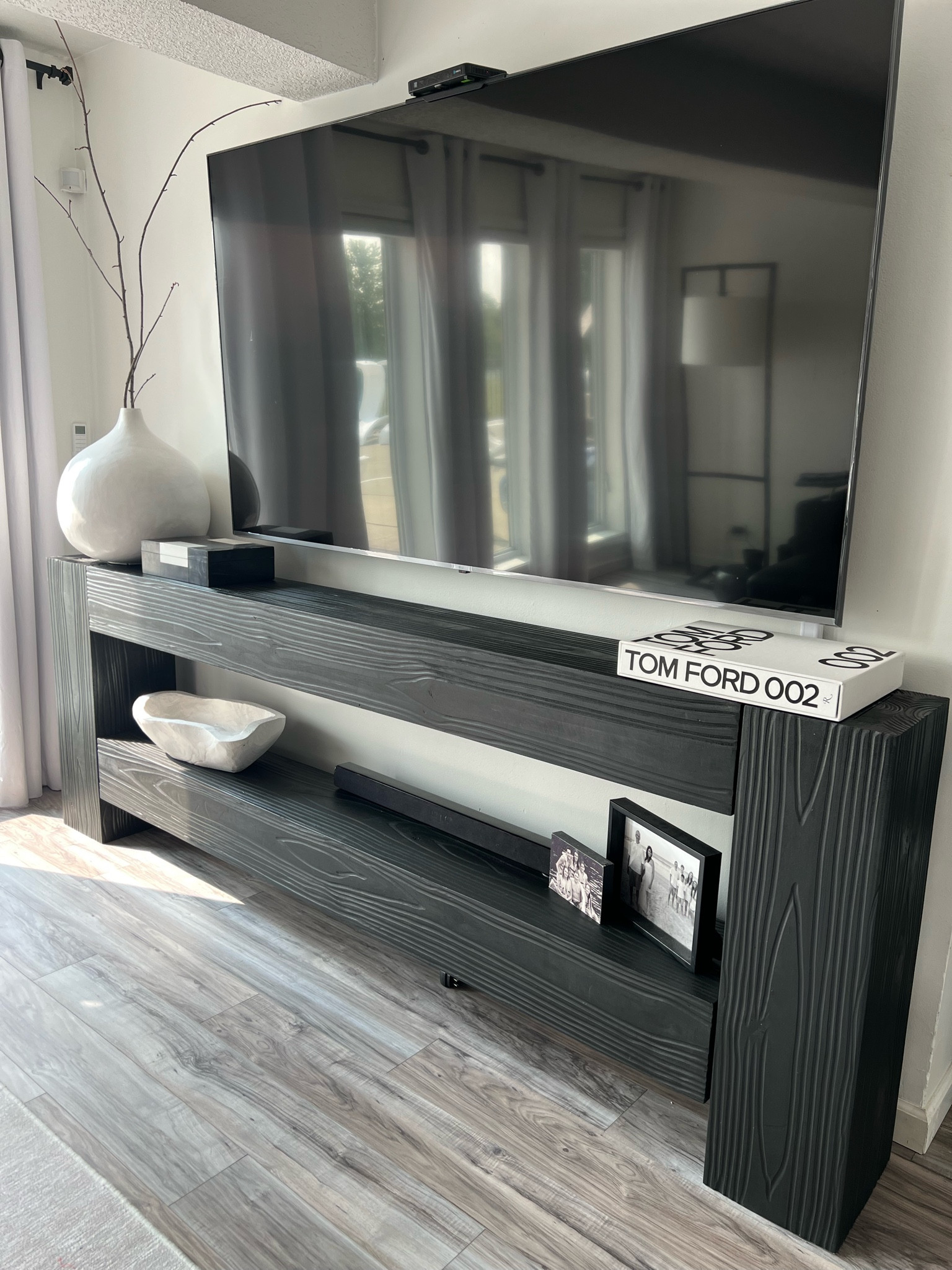 Vinna home and kitchen media console

#LTKFamily #LTKHome #LTKStyleTip