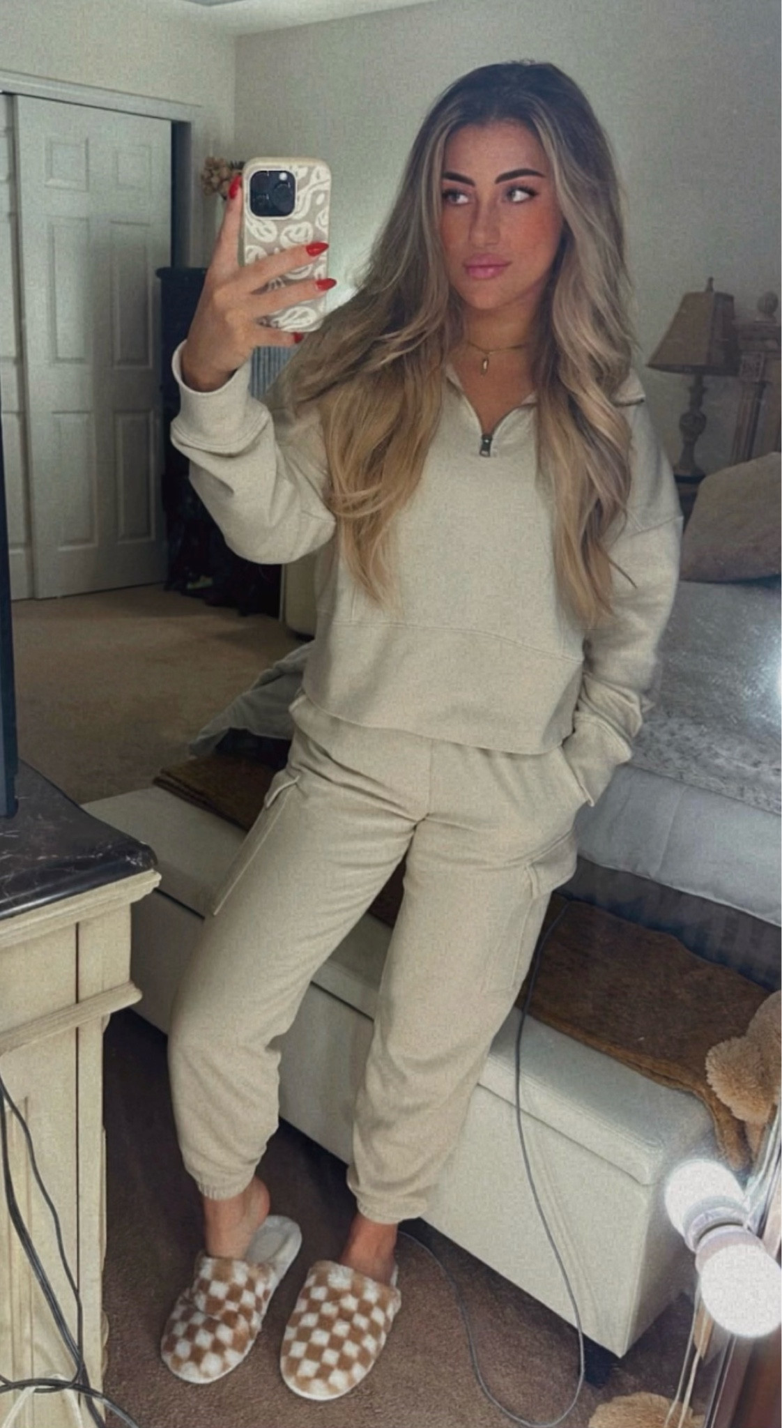 Cozy sets are what get me through the winter 🥲 sized up to an XL in the top for a looser and less cropped fit, and the bottoms are size XS. Also linked the slippers, tts!

#LTKSeasonal #LTKfindsunder100 #LTKMostLoved