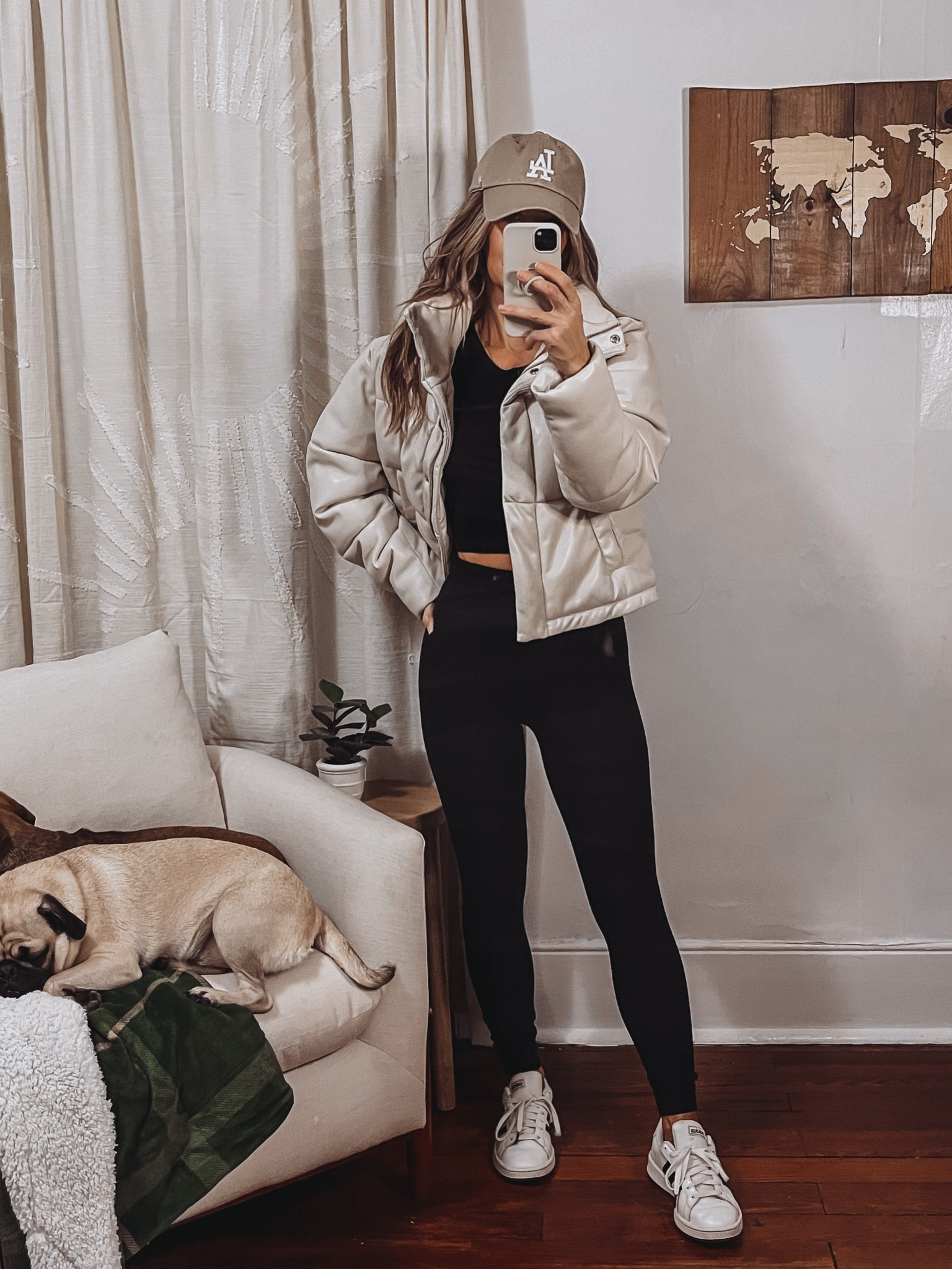 Casual winter fit by Abercrombie🖤 Snag them tonight for 25% off! Puffer coat is from last year, but I’ve linked this year’s version 🤎
#womenscoat
#casuallooks
#womensleggings


#LTKsalealert #LTKstyletip #LTKxAF