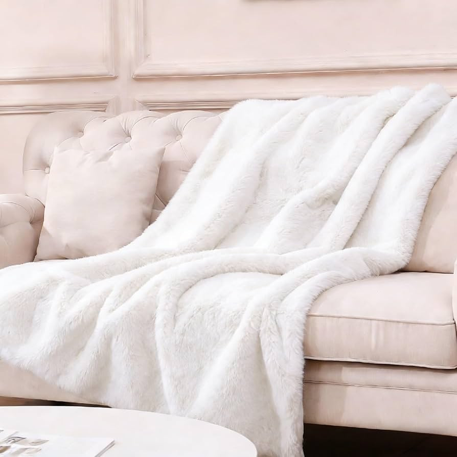 Faux Rabbit Fur Throw Blanket 880 GSM,Ultra Soft Thick Warm Bubble Plush, Reversible Throw for Co... | Amazon (US)