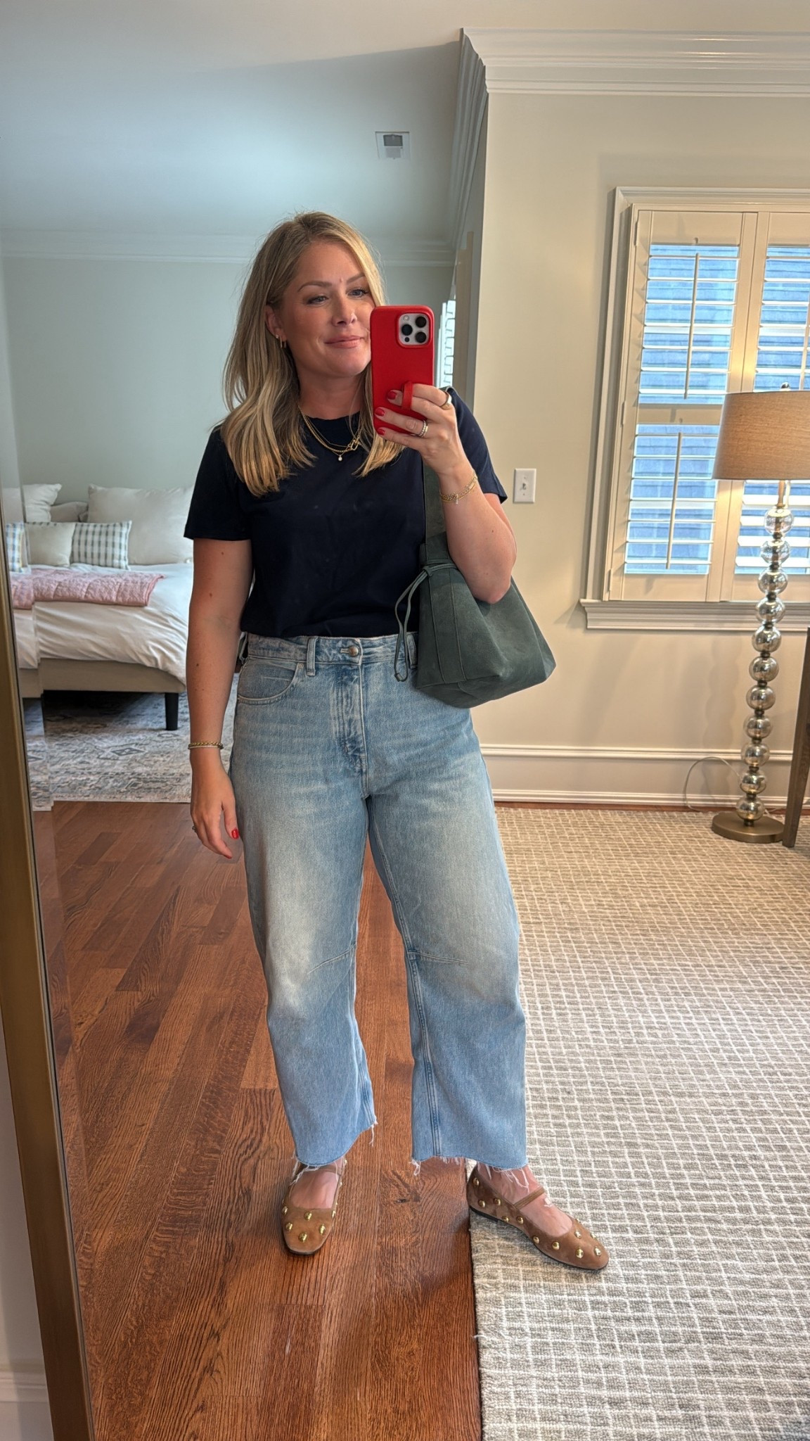 @Madewell is partnering with LTK for another in-app event where you can get 20% off using the exclusive in-app discount code, LTK20. Available online only at Madewell.com from Sept 5 - 8. It’s a perfect time to shop as we head into fall! #madewellpartner  #ad  #madewell

#LTKxMadewell