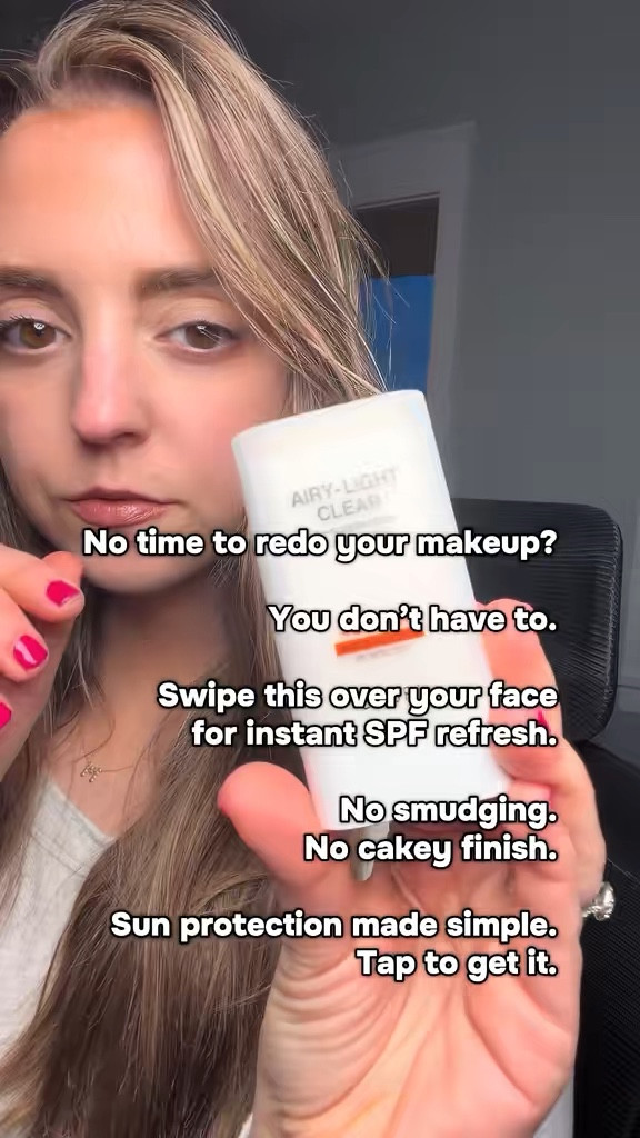 This sunscreen stick makes reapplying SPF so easy during the day ☀️ The COSRX sunscreen stick glides smoothly over skin and even works over makeup without feeling greasy or heavy. It’s perfect to keep in your bag for quick SPF touch-ups when you’re on the go.

⸻
#cosrx
#tiktokmademebuyit
#spfstick
#kbeautyfinds
#ltkbeauty


#LTKgrwm #LTKSpringSale #LTKBeauty