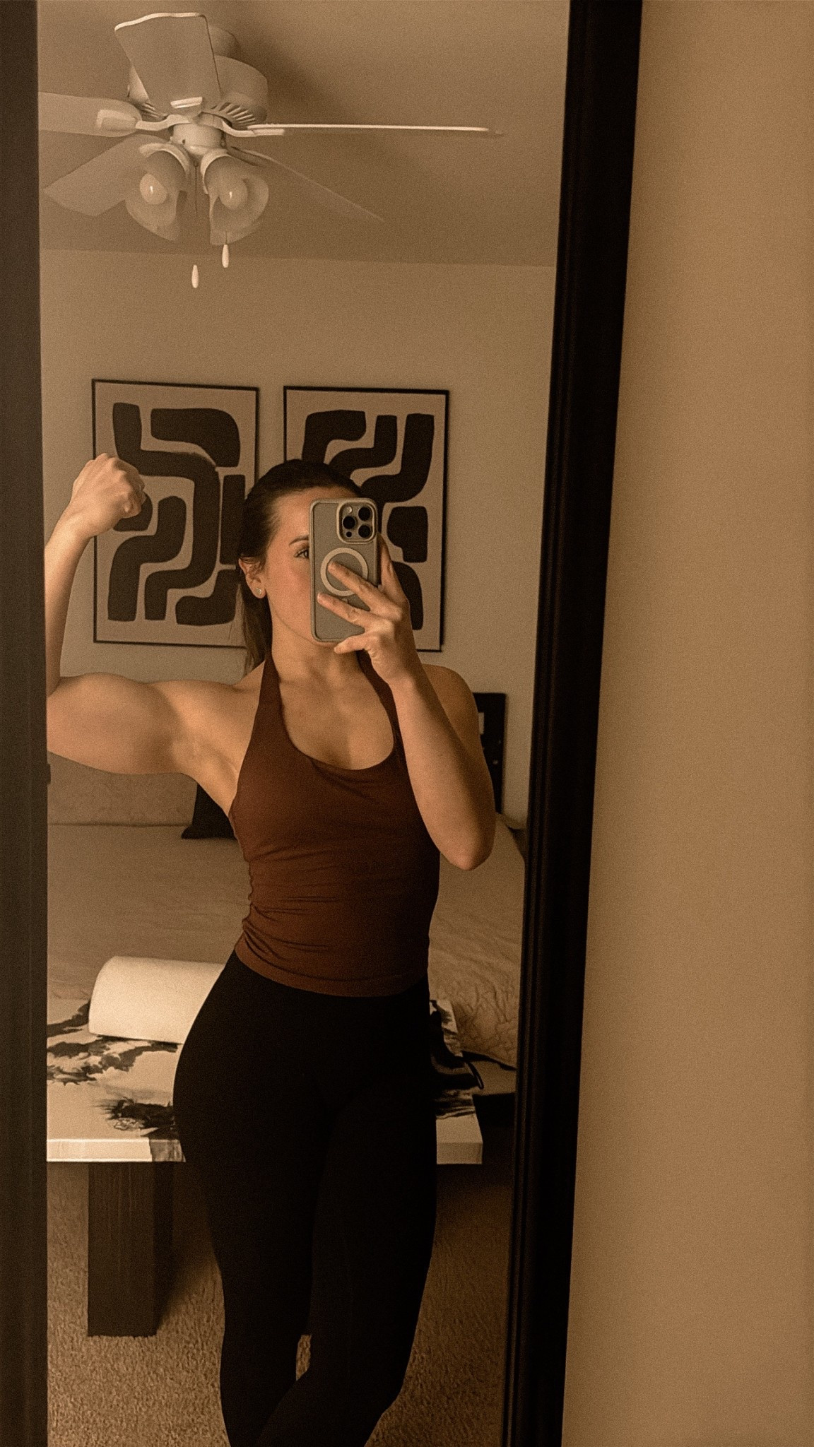 These leggings and top for your workouts are the best !

#LTKActive #LTKootd #LTKfitnessgoals