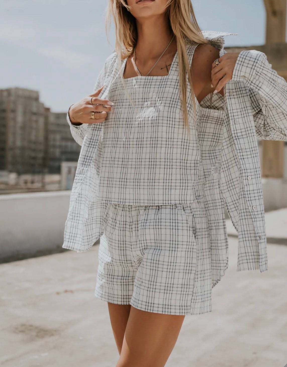 Obsessed with this look!!

#LTKSaleAlert #LTKgrwm #LTKmomlife