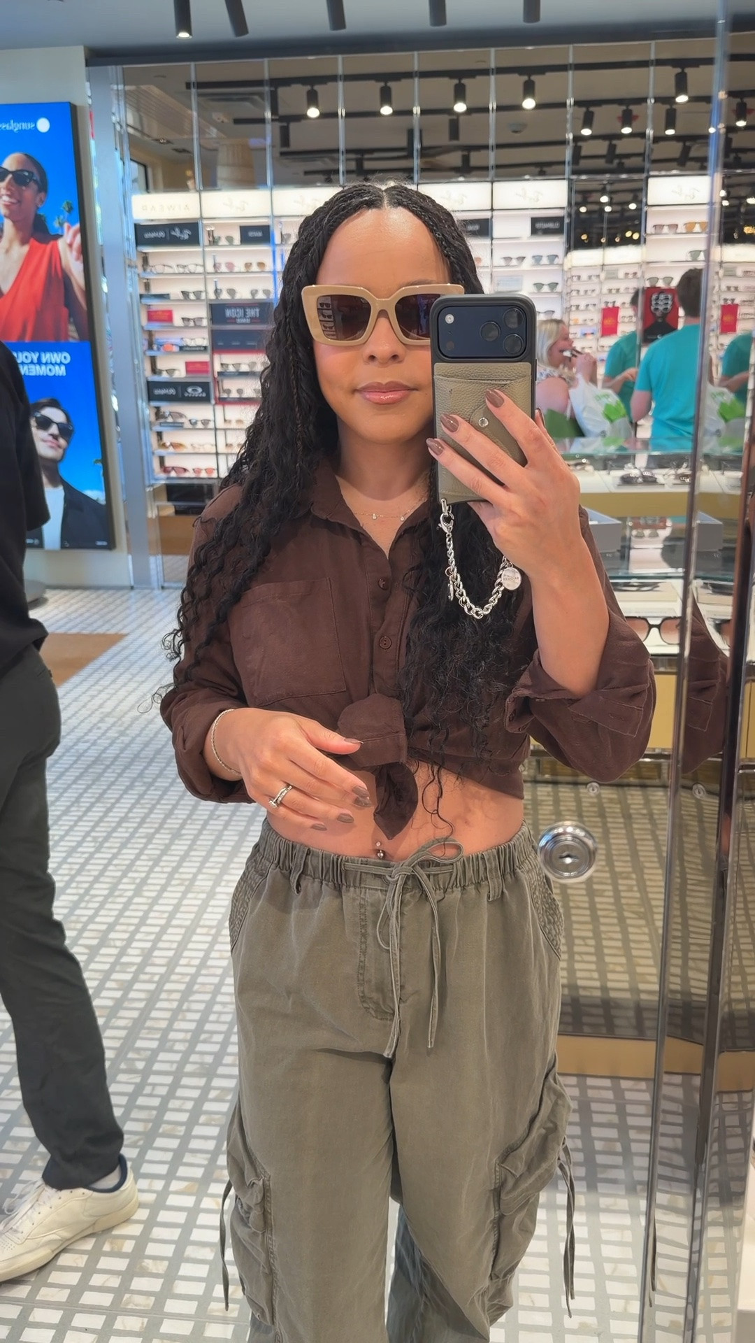 #Sunniesonsale at #SunglassHut! What do we think of these? All products linked are on #sale and today is the last day.

#memorialdaysale #sunglasses #sales

#LTKootd #LTKSaleAlert