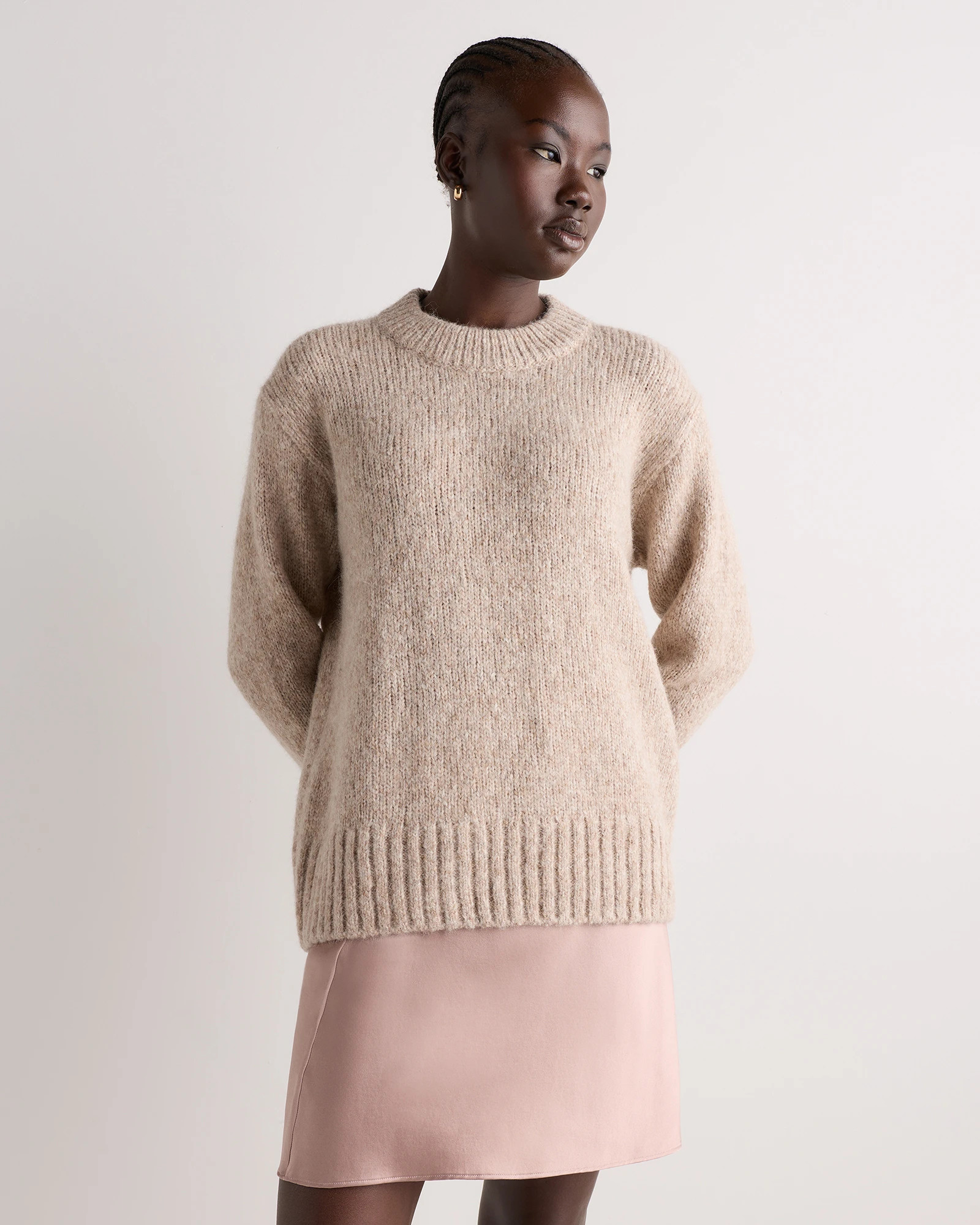 Quince | Women's Lofty Baby Alpaca Oversized Crew in Truffle Veil Brown, Size XS | Quince