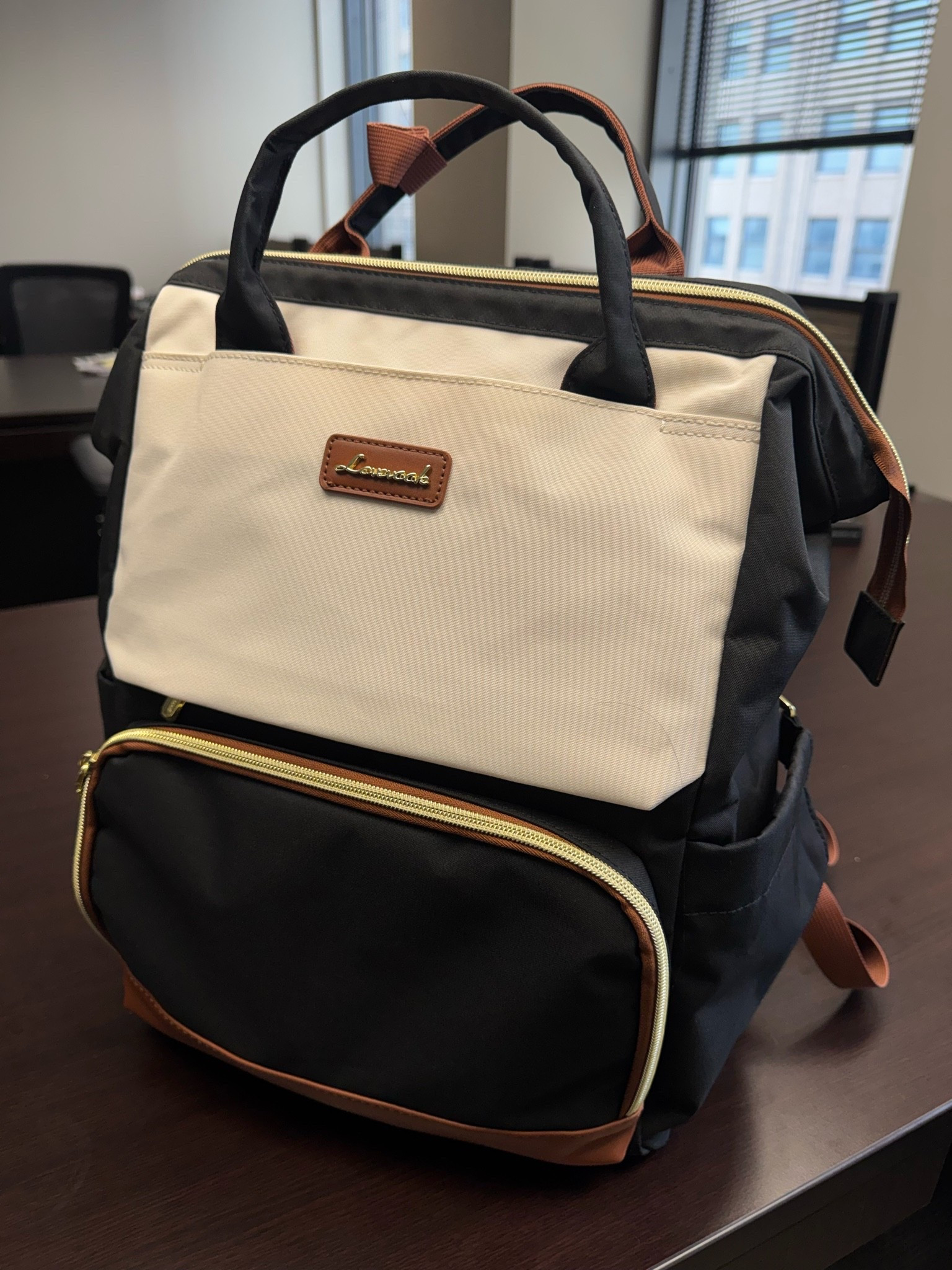 Looking for a stylish yet functional backpack for daily use? This one is perfect! Check it out on my storefront. #workfashion

#LTKmomlife #LTKSaleAlert #LTKWorkwear