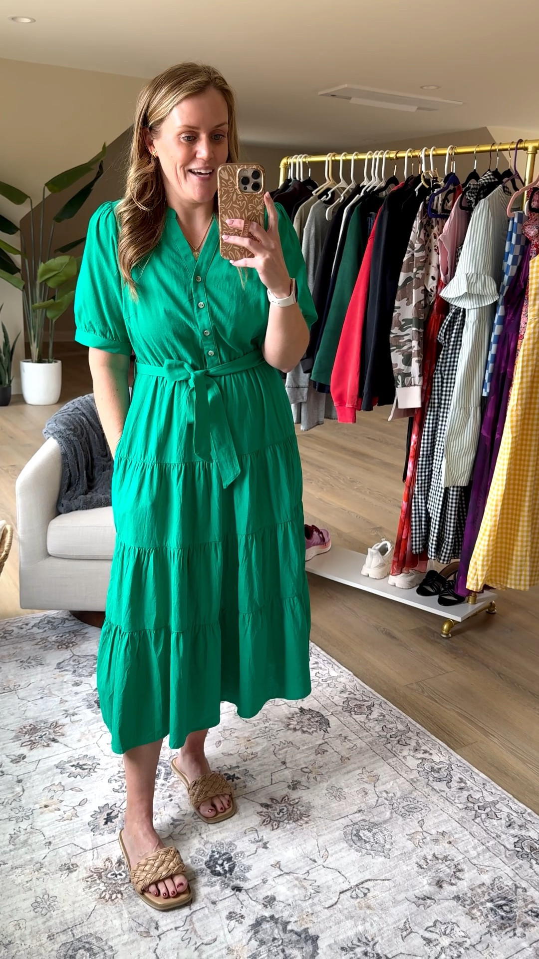 Fits TTS, wearing medium. 

#LTKmomlife #LTKgrwm #LTKdayinmylife