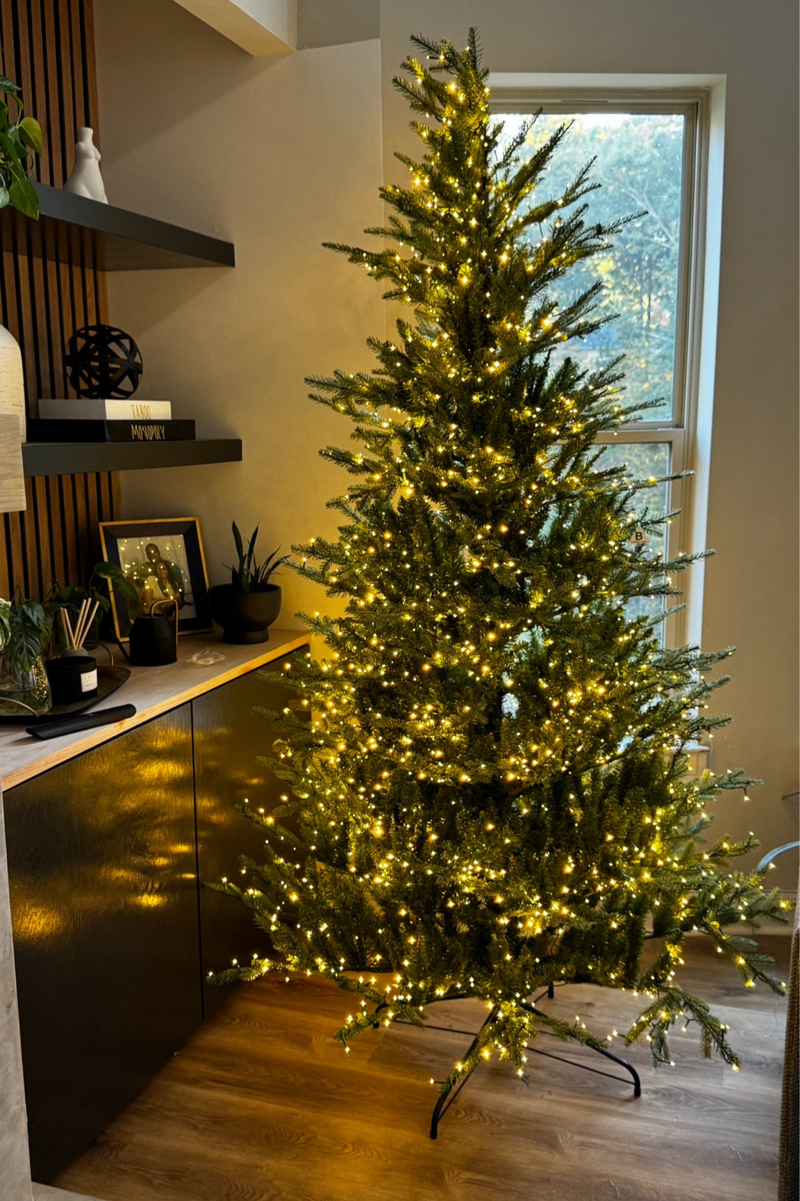 The viral target Christmas tree is my favorite Christmas tree I’ve gotten 

#LTKHoliday #LTKHome