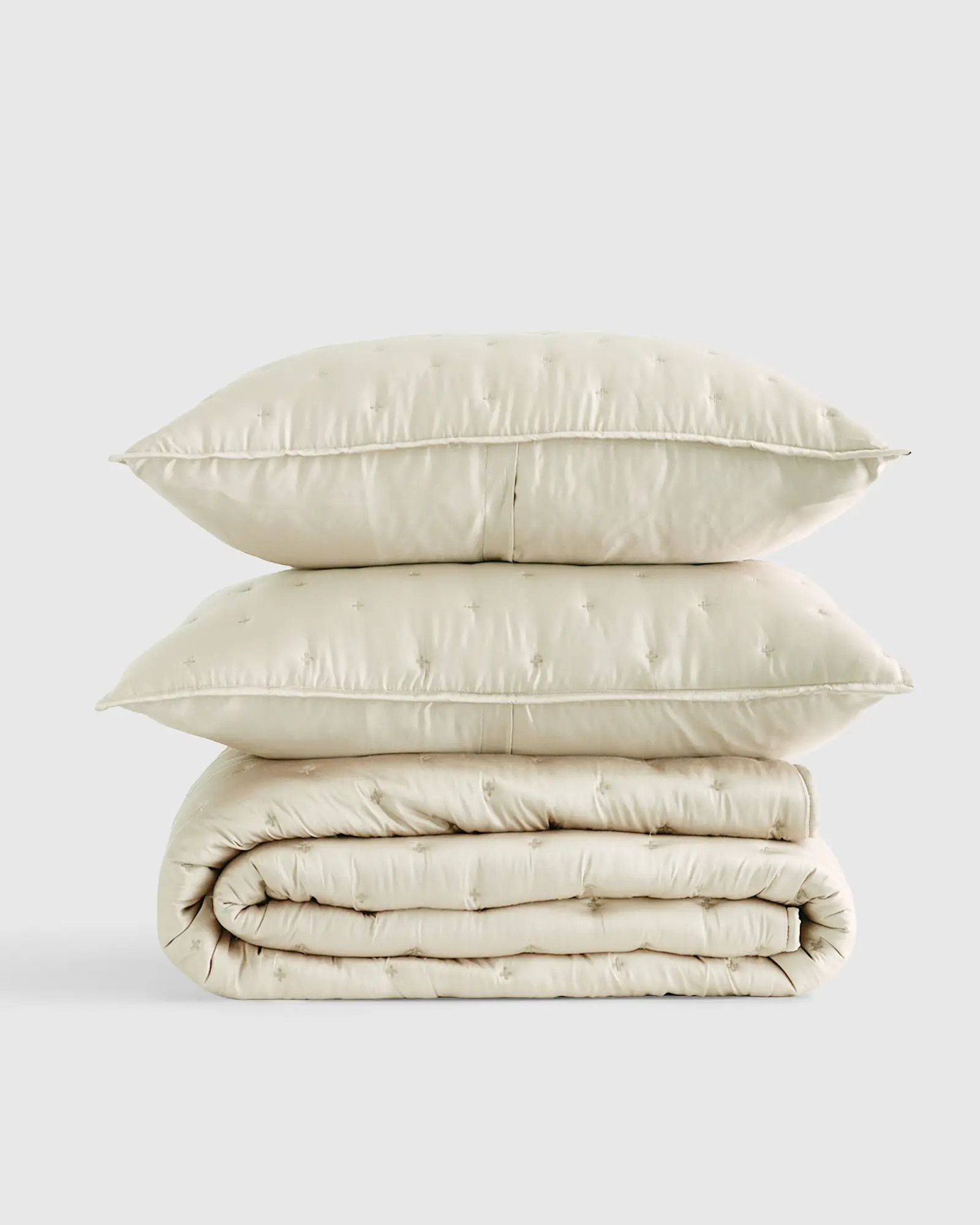 Bamboo Dream Quilt Set in Ivory | Quince