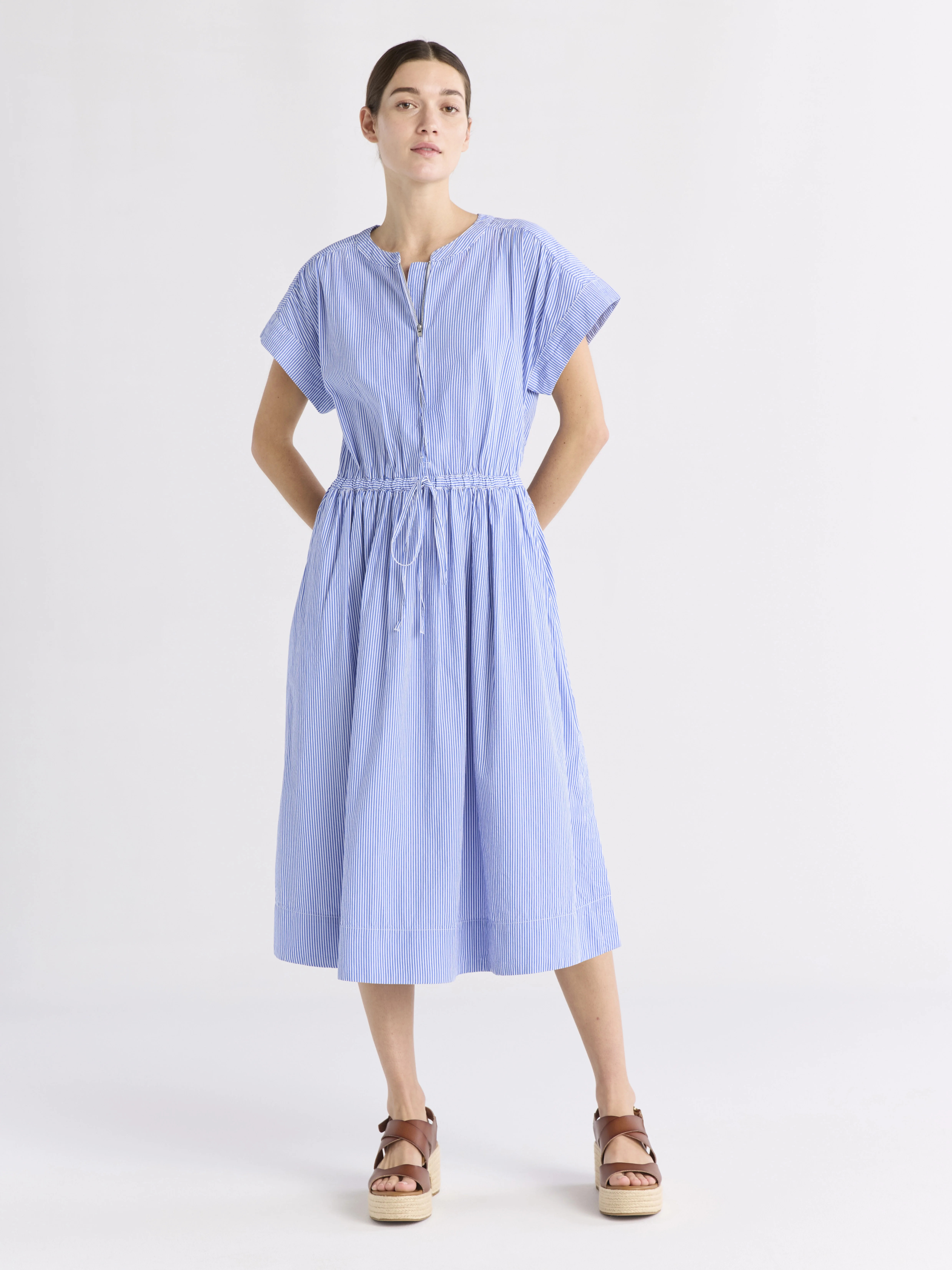 Free Assembly Women's Cotton Midi Shirtdress with Drawstring Waist, Sizes XS-XXL - Walmart.com | Walmart (US)