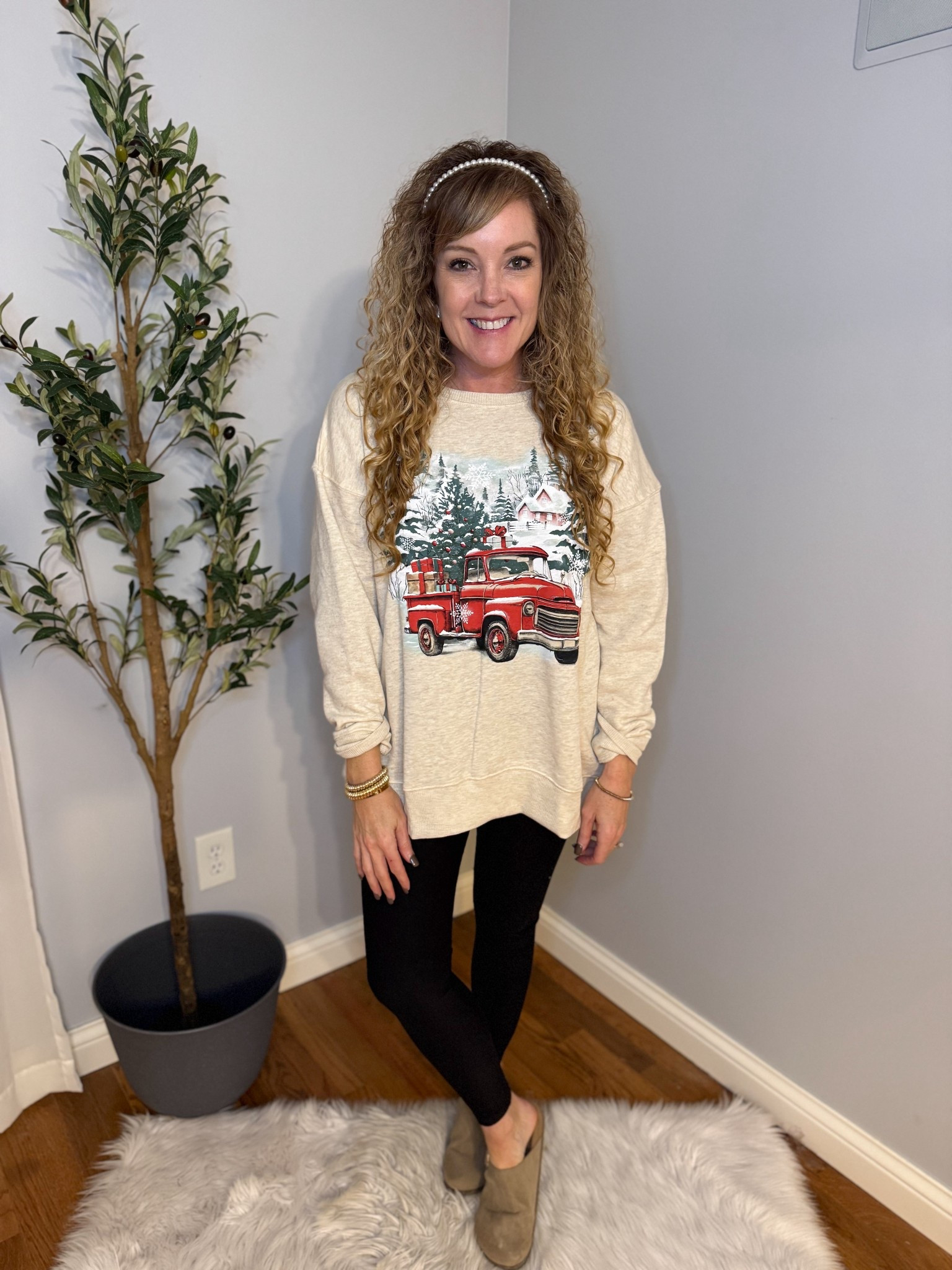 Walmart holiday outfit/ Christmas sweaters/ holiday party outfit 

Sweatshirt - sized up to largee
Leggings- small
Clogs- size 8, tts 

#LTKFindsUnder50 #LTKOver40 #LTKHoliday