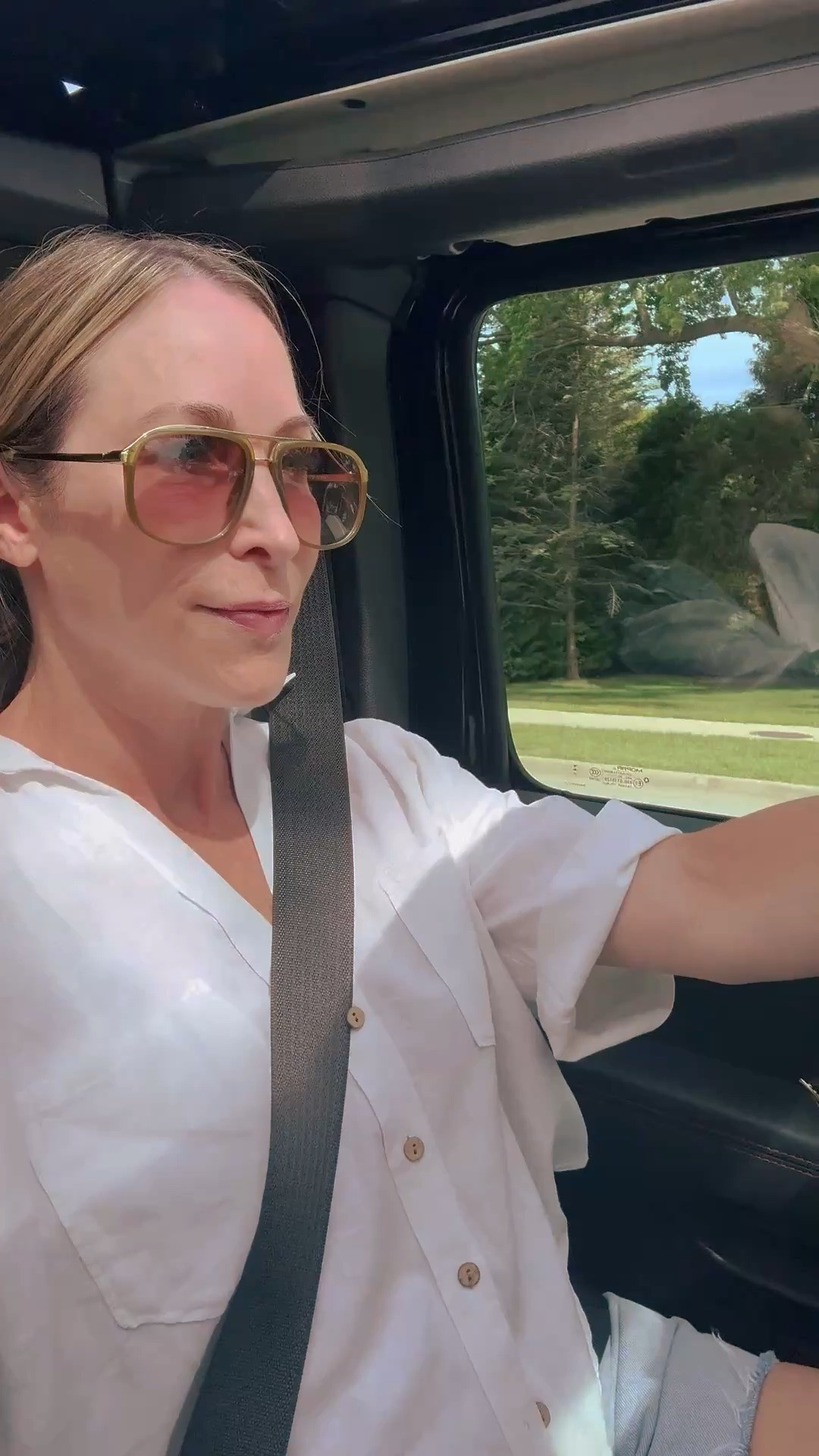 These sunnies instantly make every outfit feel more elevated 😎✨
The pair I grab on repeat all summer long. Linked in my LTK.

#LTKStyle #SunniesObsessed #SummerStyle #EverydayChic #StyleFinds

#LTKSeasonal #LTKOver40 #LTKootd