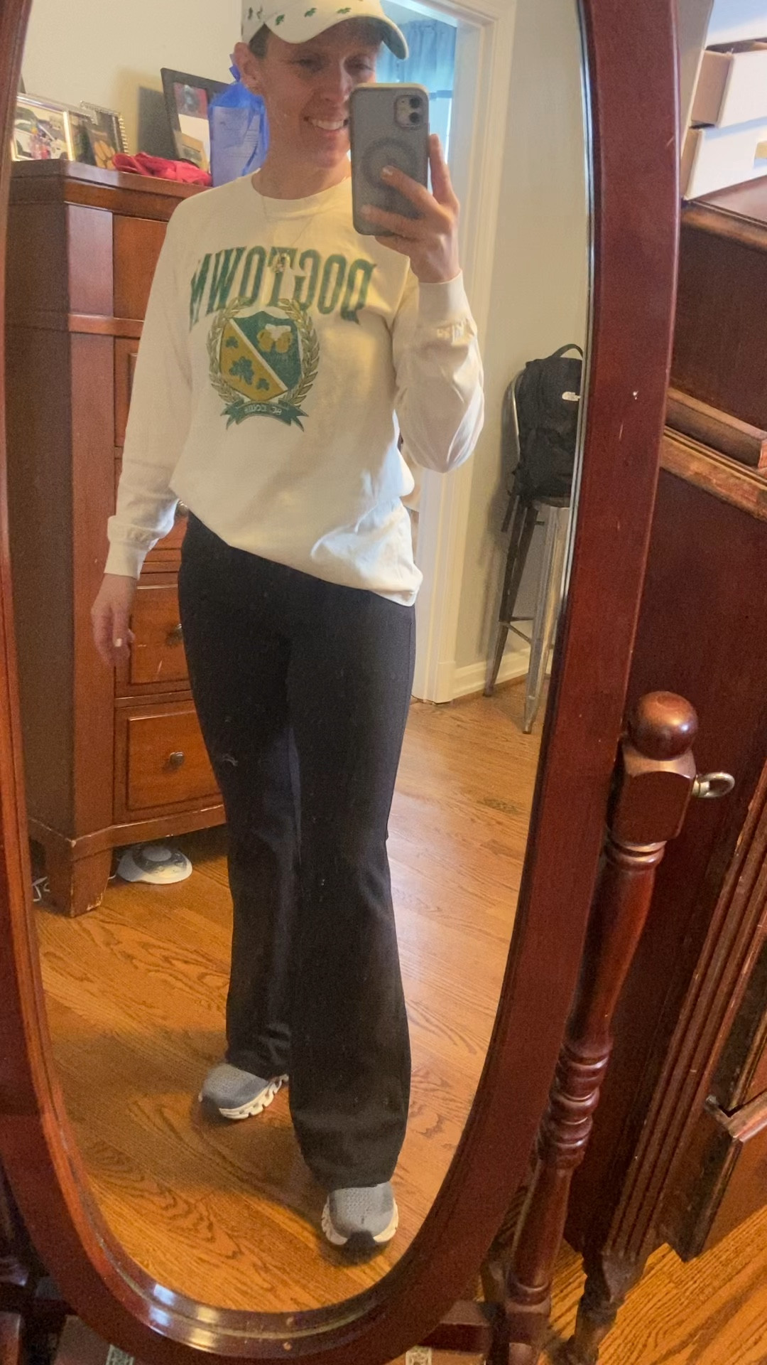 I have two pairs of these pants. These leggings are so soft, warm but not heavy, and comfortable at the same time; called butter bliss, and that sums it up so well.  These would be a great gift and give a price brand a run for their money.  

#target #giftforher  #designerdupe #under25 #budgetfriendly #flareleggings #LTKvlog @Target  




#LTKOver40 #LTKActive #LTKU