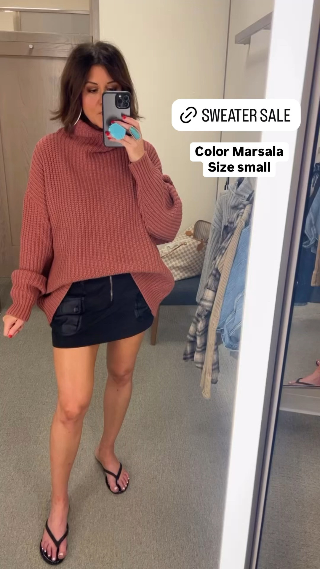 Free People sweater  

#LTKSaleAlert #LTKFindsUnder100 #LTKHoliday