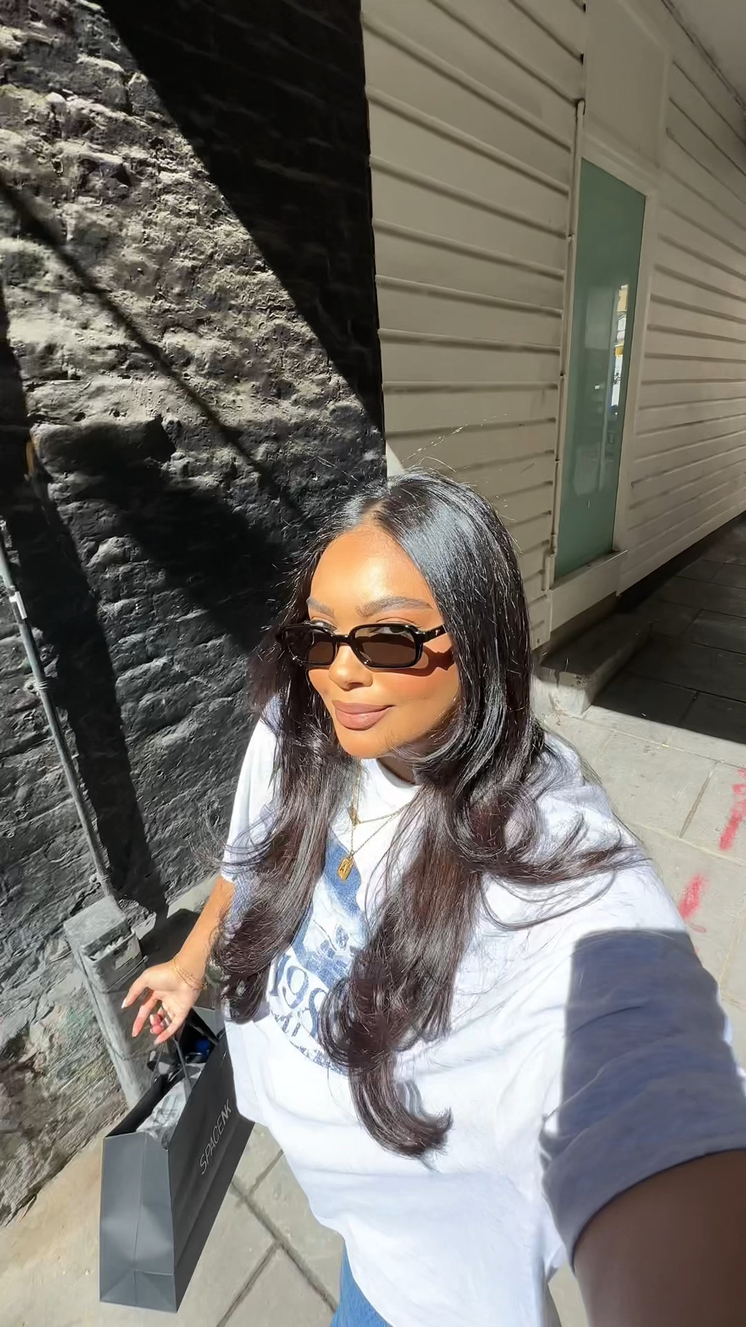 The perfect size sunglasses, sunglasses, summer finds 

#LTKSeasonal #LTKeurope #LTKFind