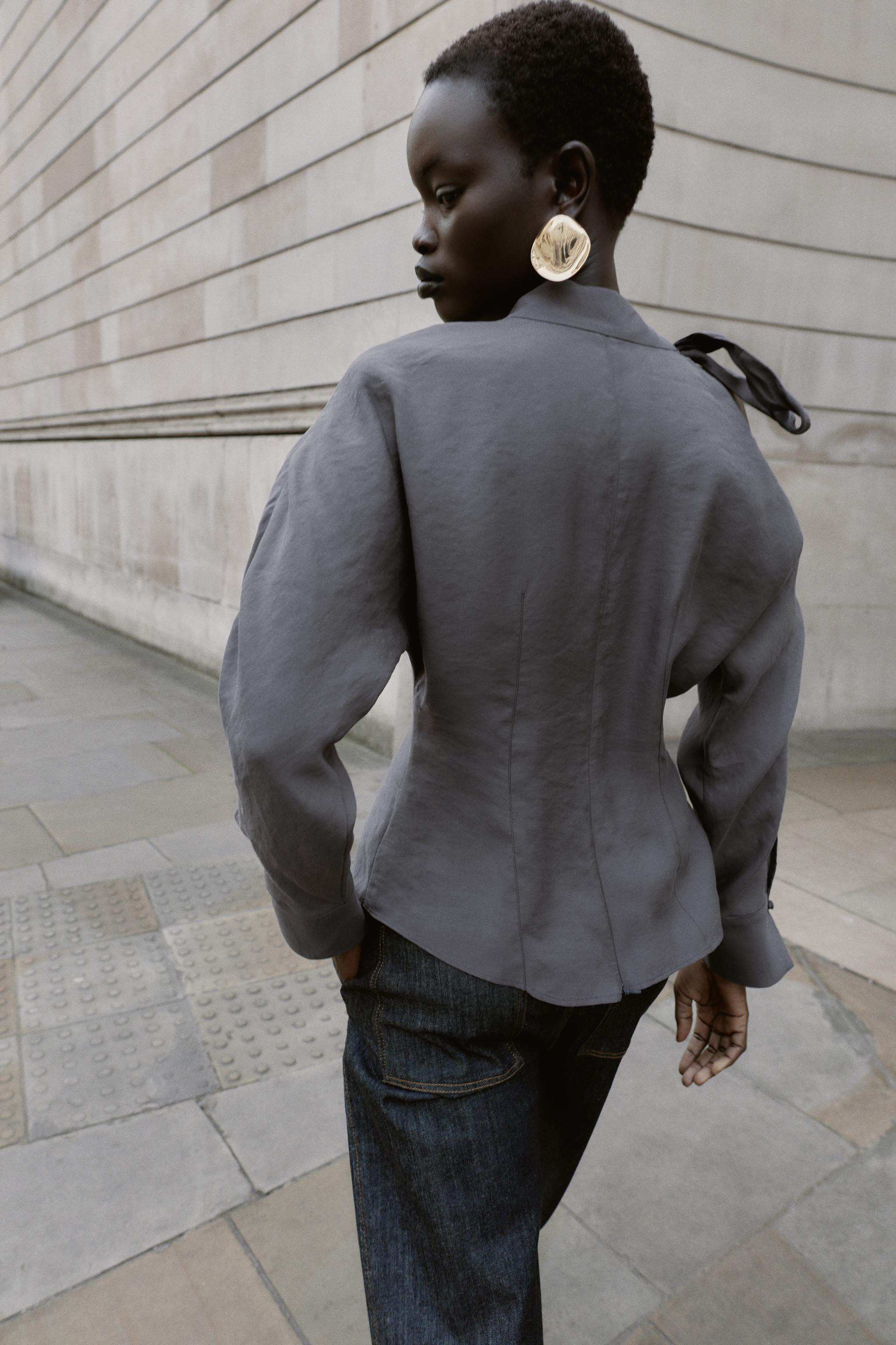 SHOULDER CUT-OUT BLOUSE WITH TIE | Zara US