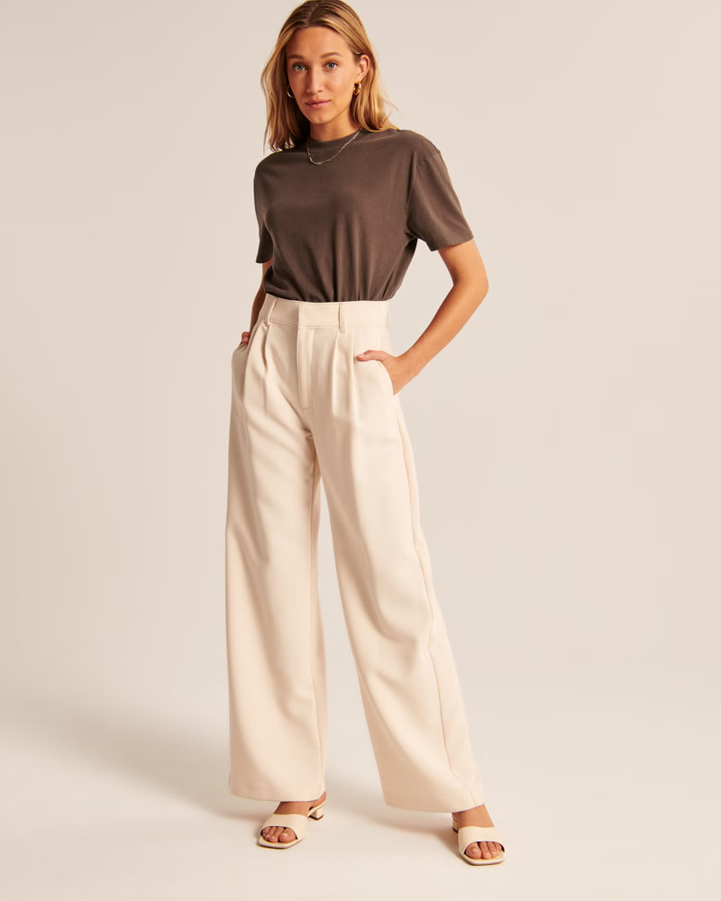 Women's Essential Easy Tee | Women's New Arrivals | Abercrombie.com | Abercrombie & Fitch (US)