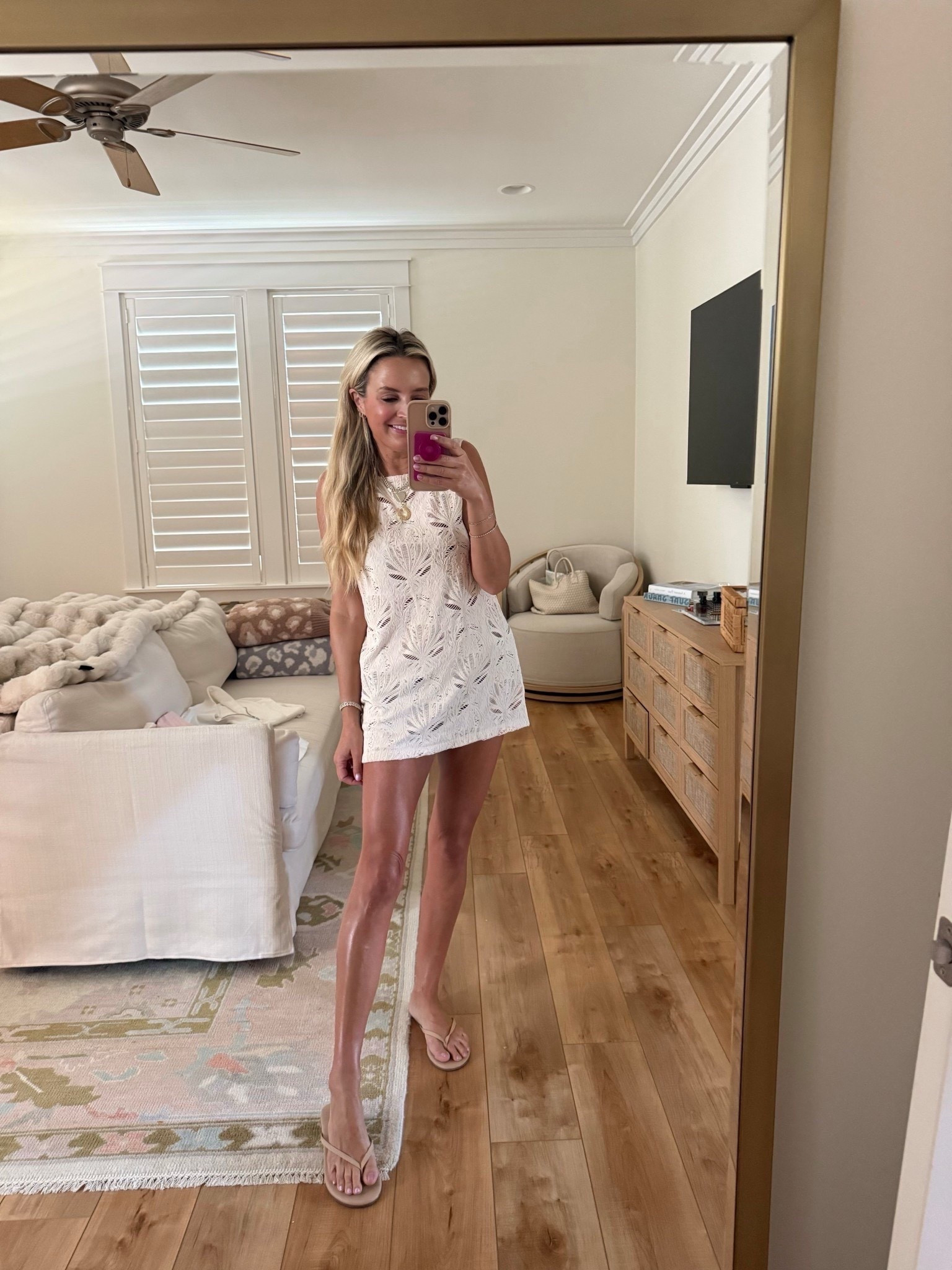 This target coverup is perfection  



#LTKSeasonal #LTKootd #LTKdayinmylife