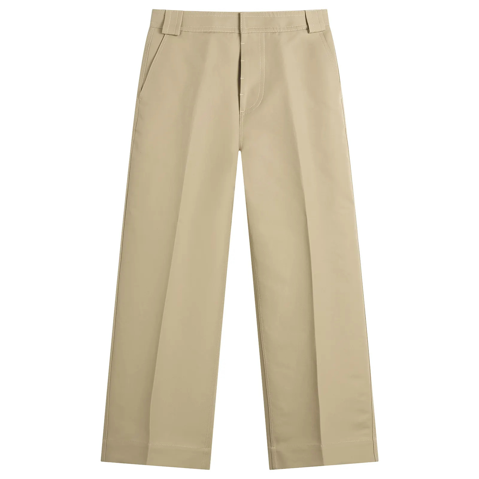 DescriptionAMI Paris has a knack for taking the codes of classic tailoring and softening them wit... | END. Clothing