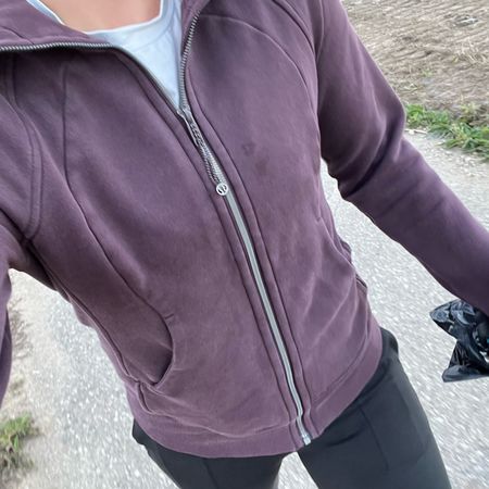 Scuba jacket season is BACCKKK. I love these jackets and are worth the investment!! I order one size up for bulkier items to wear under. Size 8 

#LTKtravel #LTKSeasonal #LTKfit