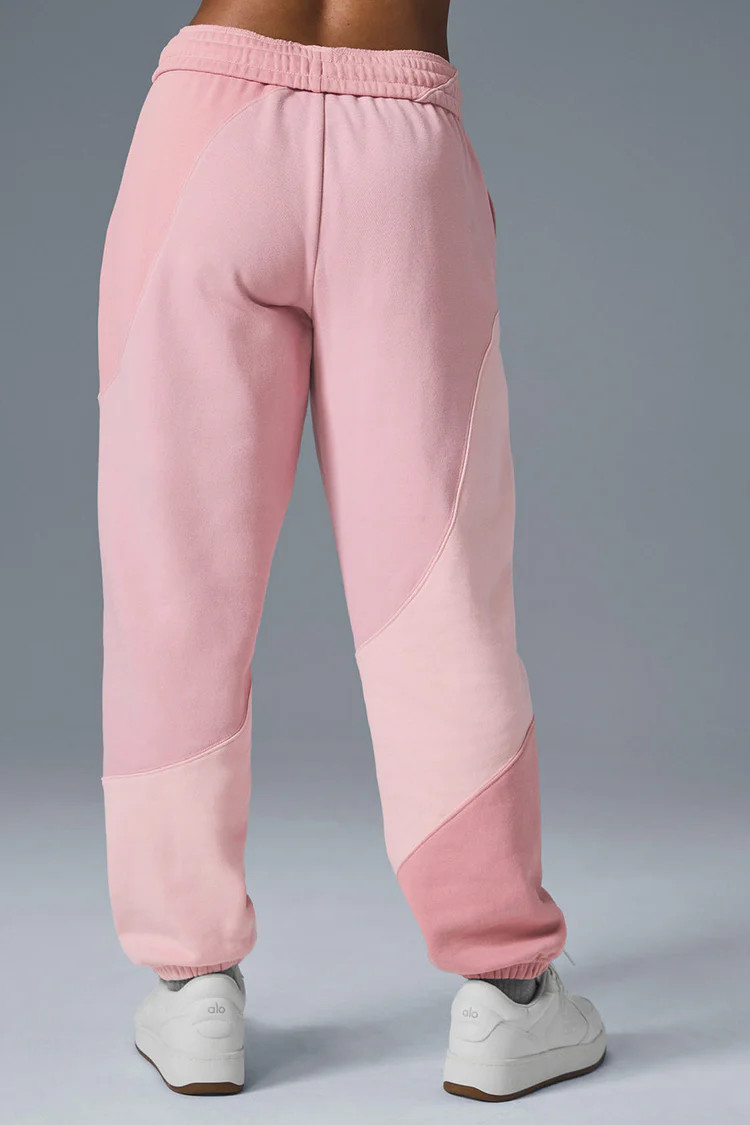 Make Waves Sweatpant | Alo Yoga