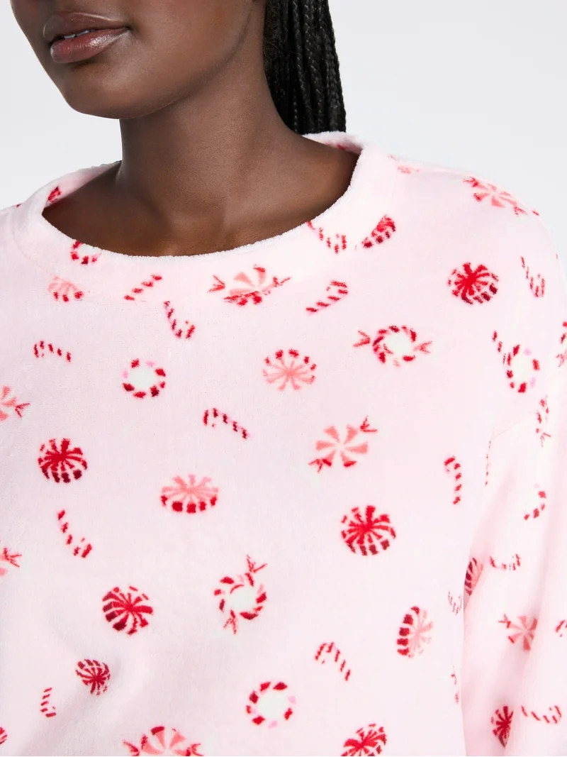 Joyspun Women's Folded Giftable Plush Long Sleeve Top and Pants Pajamas Set, 2-Piece, Sizes S-3X | Walmart (US)