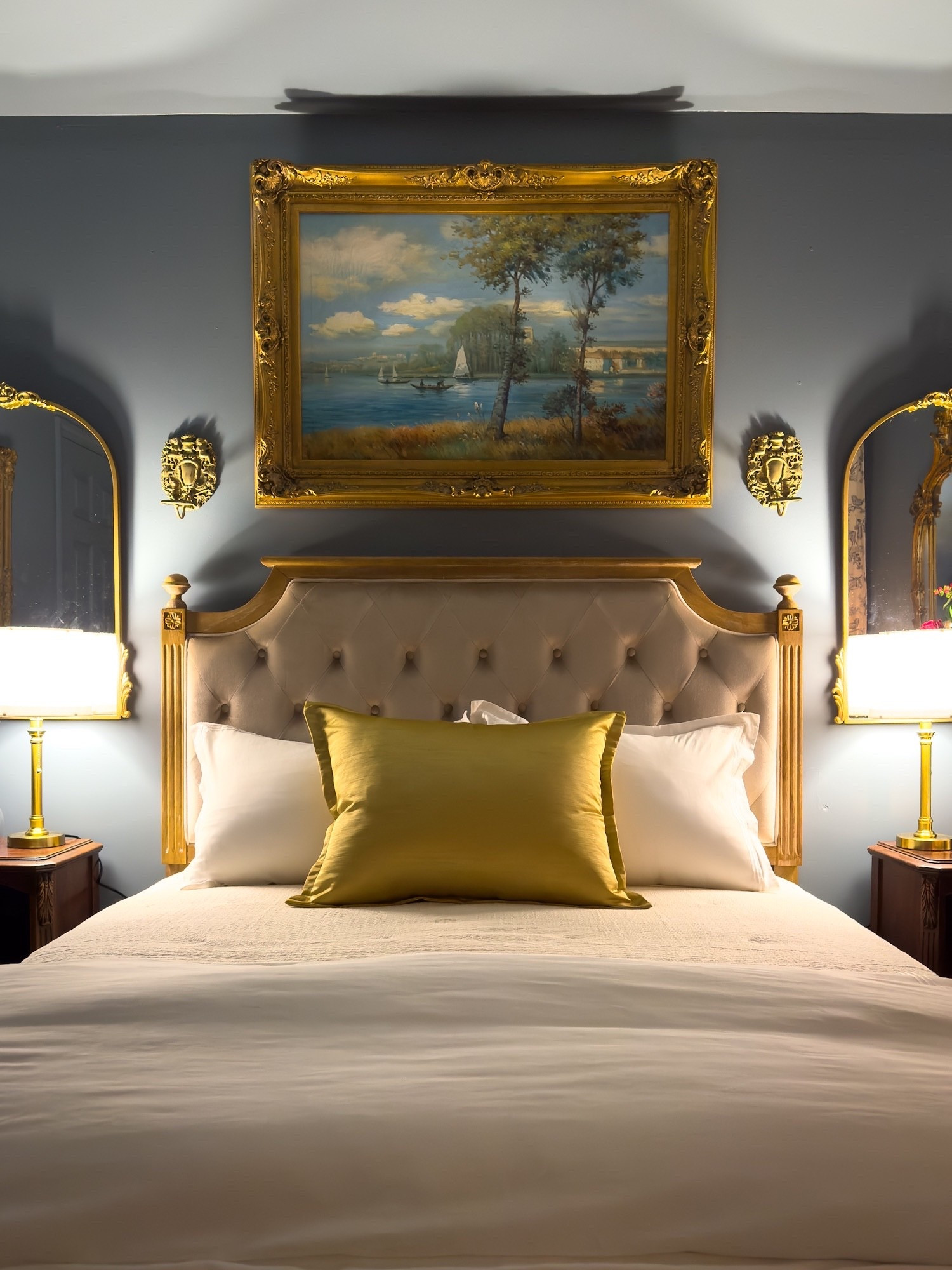 Give your guest room the perfect final touches with these elegant decor pieces. These gold lamps and stunning duvet cover add the perfect old fashioned charm to any space! 

#CallSignDesign #Vintage #Luxury #InteriorDesign #InteriorDecorating #Elegance #Chandelier #OldWorldCharm #DesignStyle #CastleCore #OldWorldCharm  #SimpleSwaps