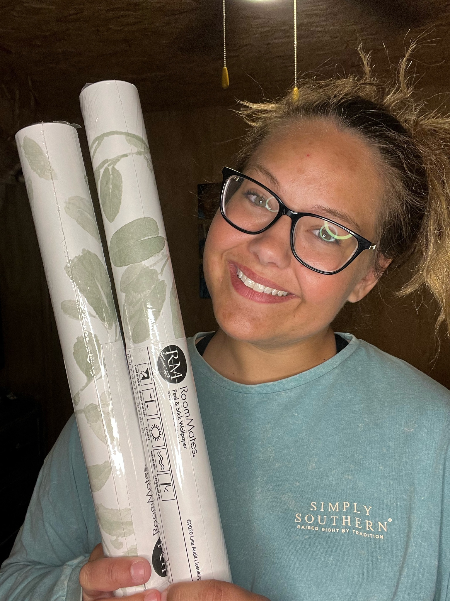 This RoomMates “Dancing Leaves” peel & stick wallpaper in green from Home Depot is going to POP in my laundry room!🌿🤍 Use code HOMEDECOR10 for 10% off! 

#LTKsalealert #LTKhome #LTKunder50