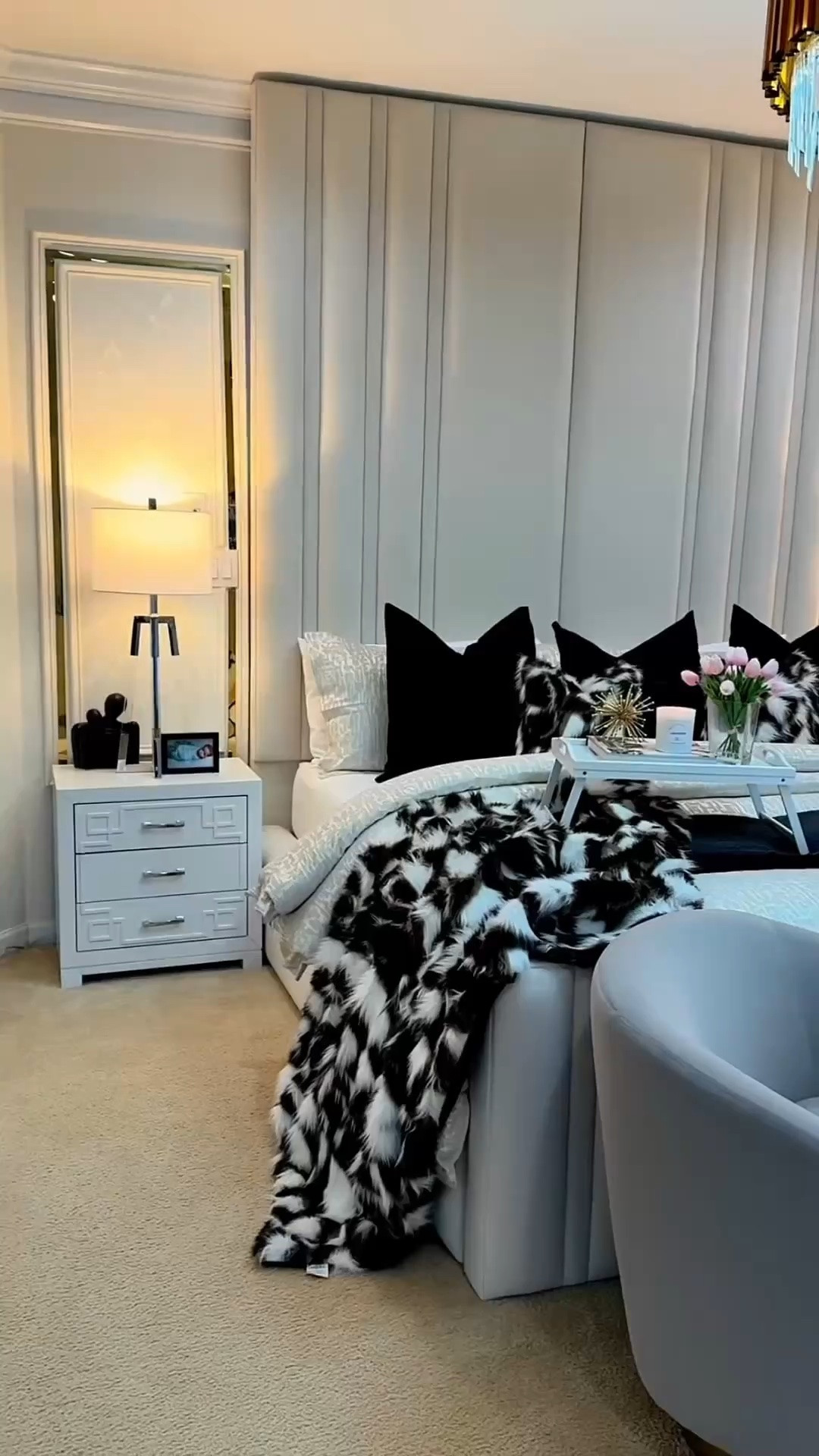 Goodmorning! Waking up in this bedroom is always a blessing 🙏
Tap below to shop! Follow me @omabelle for more Fashion, Home & everything inbetween. Glad to have you here!!! 💕😊🙏

Home | Home decor |Entryway decor | Entryway table | console table | Buffet table | Accent table
Pottery barn | Amazon home
Restoration hardware look for less |Luxe for less | Entryway ideas | Foyer table | Foyer decor | Sofa table | Black sofa table | Black console | Black accent table
| Black wooden table |Living room decor | Rugs | Area rug | Neutral rug | Living room family room rug | Sofa sectional | Washable cleanable sofa | Family friendly sofa furniture | Stain resistant fabric sofa | Cloud sofa | Family kid toddler | pet friendly sofa | Coffee table | Livingroom | Home decor | bedding | bedroom | fall decor |  fall porch | dresser | rug | kitchen | dispenser | cutlery set | knives

#LTKHome #LTKSaleAlert #LTKvlog