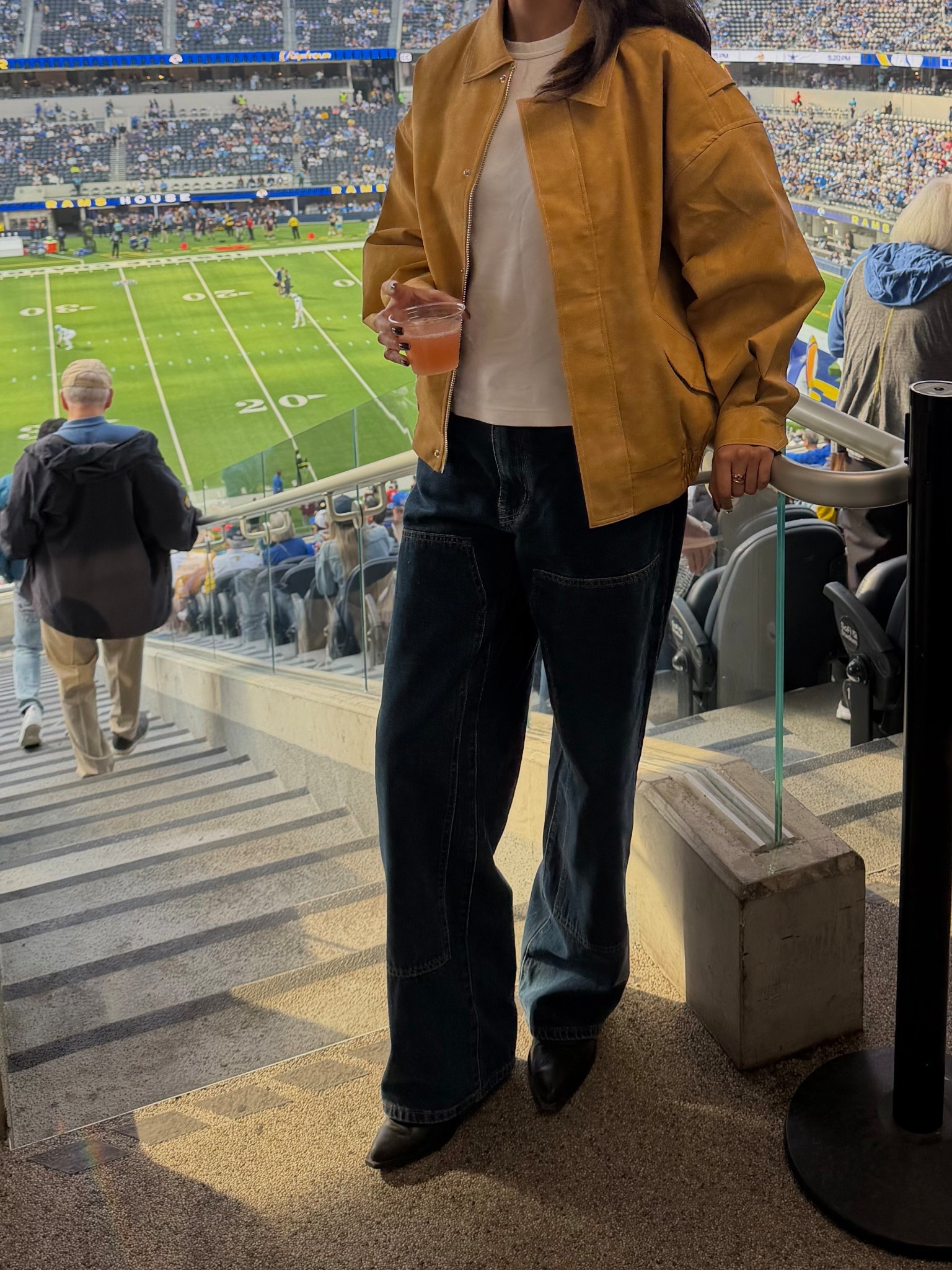 go sports! 🏈 

#LTKtravel #LTKmodest #LTKjeans