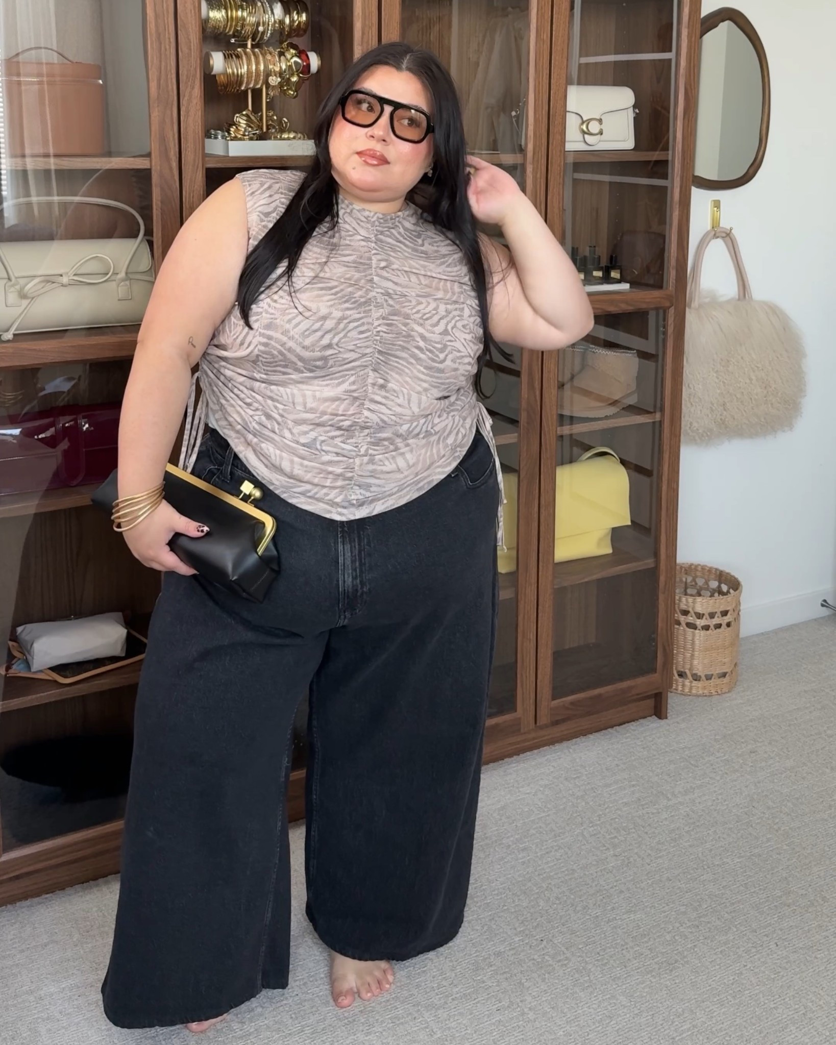 top: 3X
jeans: 26 & tailored 

#LTKPlusSize #LTKSaleAlert