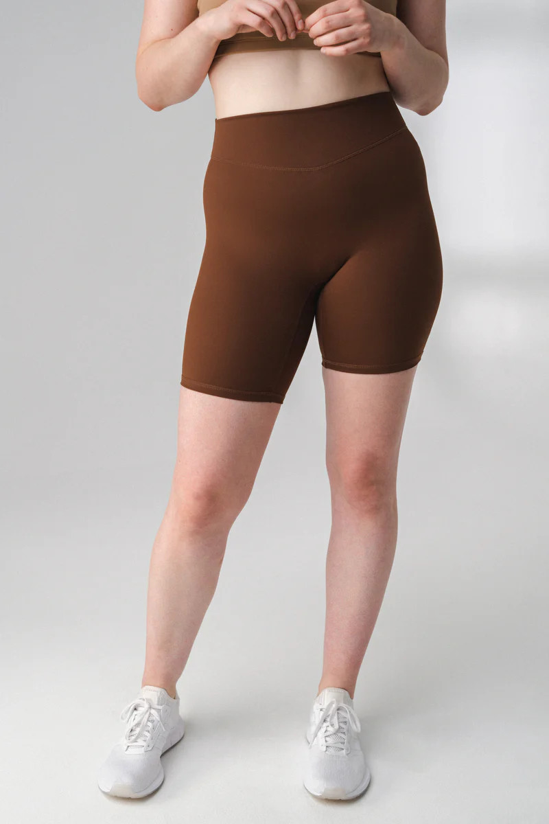 The Cloud Rider Short - Cocoa | Balance Athletica