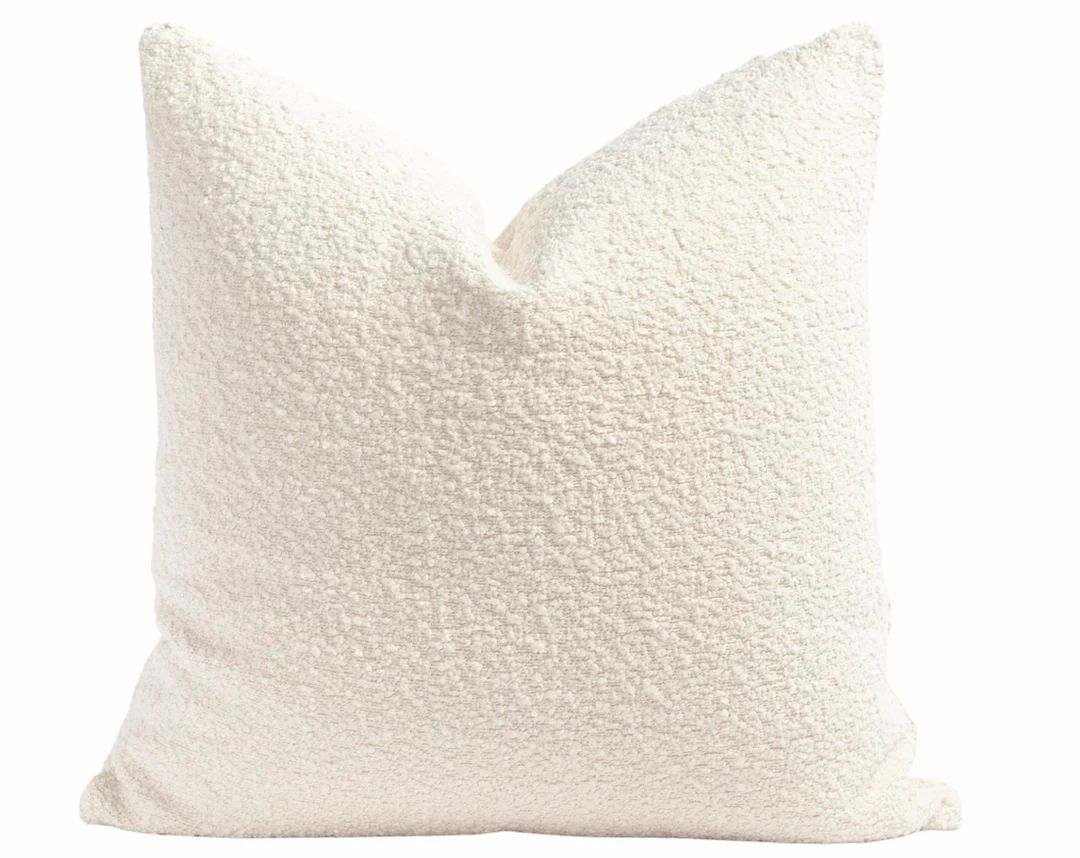 White Boucle Pillow, Chunky Cream Throws, Creamy Pillow Cover 20x20, White Pillow Covers, Ivory B... | Etsy (US)