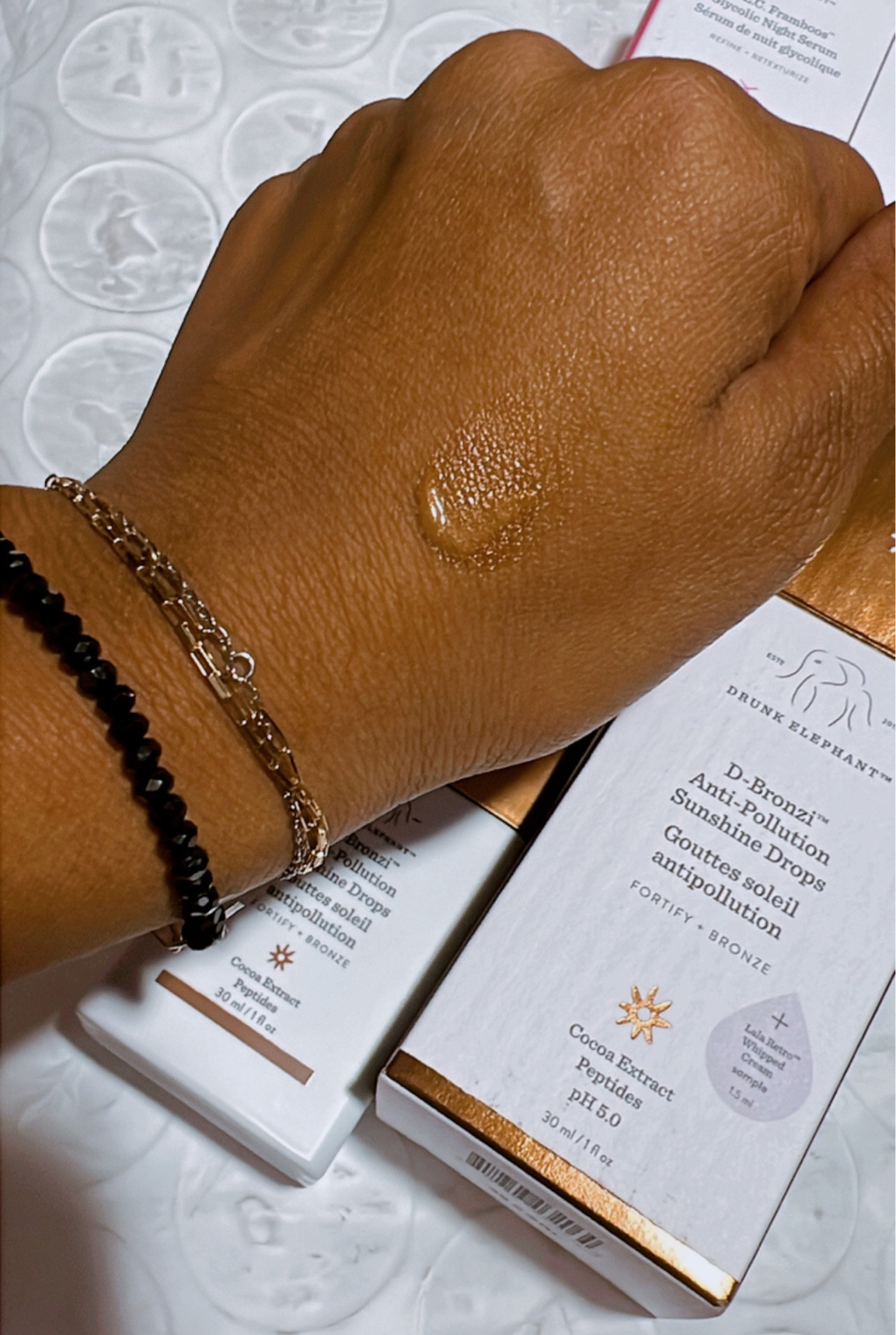 Bronzing drops

#LTKbeauty #LTKFind #LTKunder50