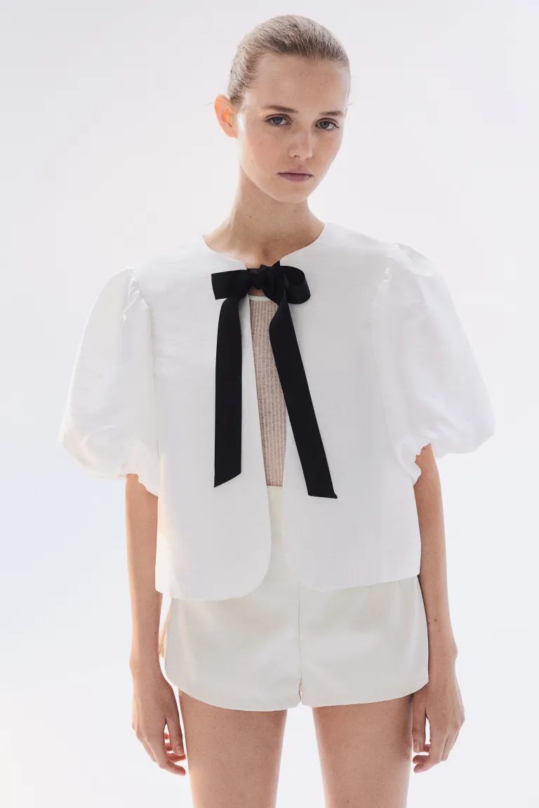 Balloon-sleeved Blouse - Round Neck - Short sleeve - White - Ladies | H&M US | H&M (US + CA)
