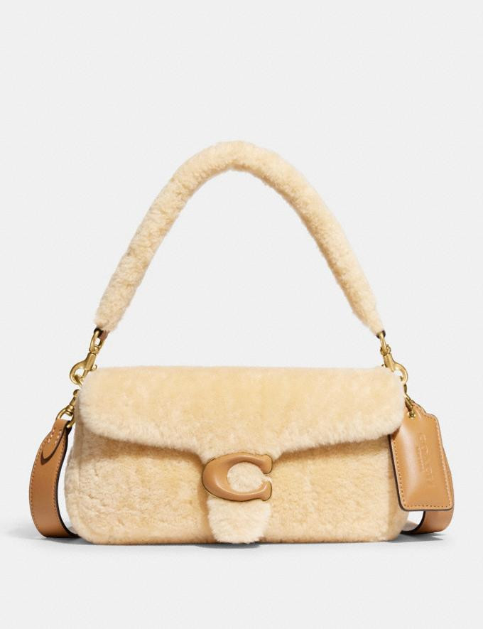 pillow tabby shoulder bag 26 in shearling | Coach (UK)