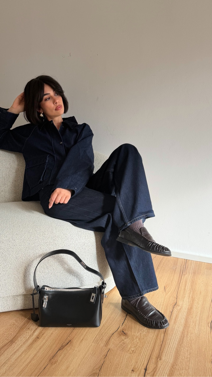 denim on denim

#ootd #gdwm #denimondenim #look #fashion