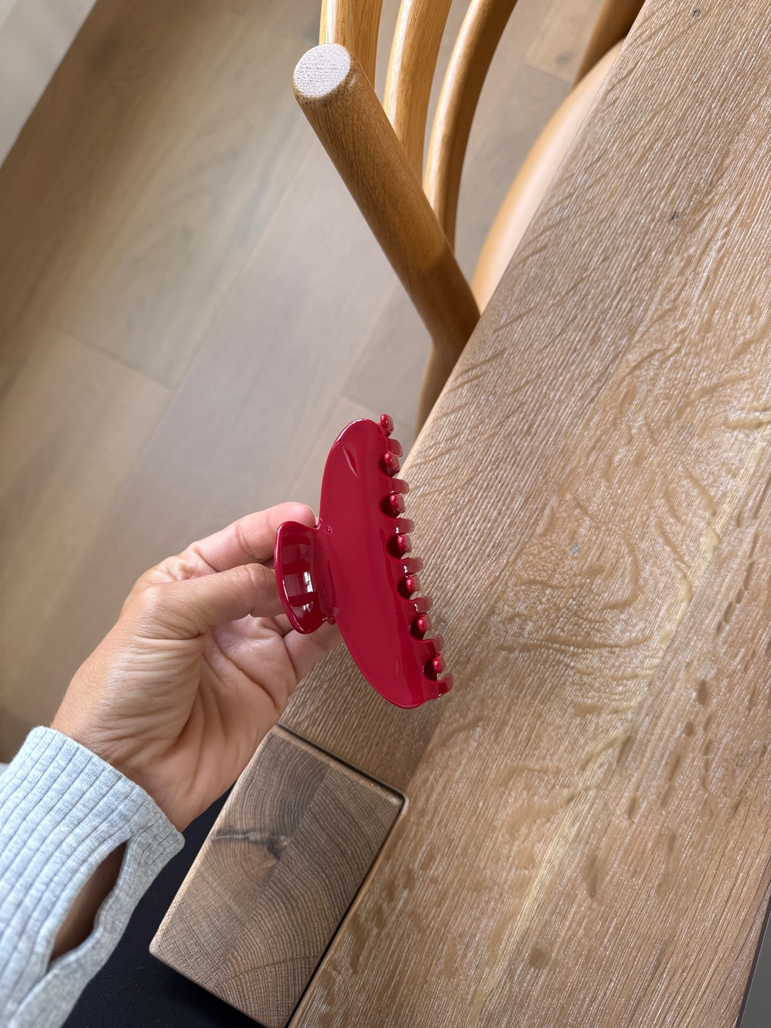 This clip from Amazon!

#LTKootd