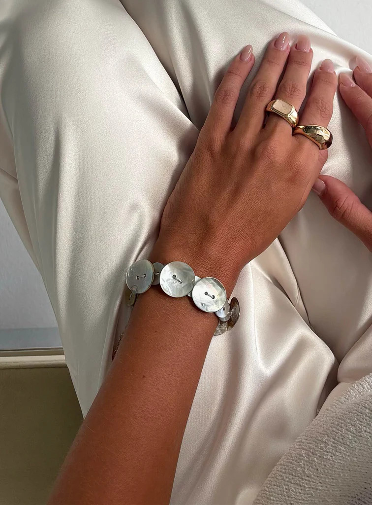 Brealle Button Bracelet Multi | Princess Polly US